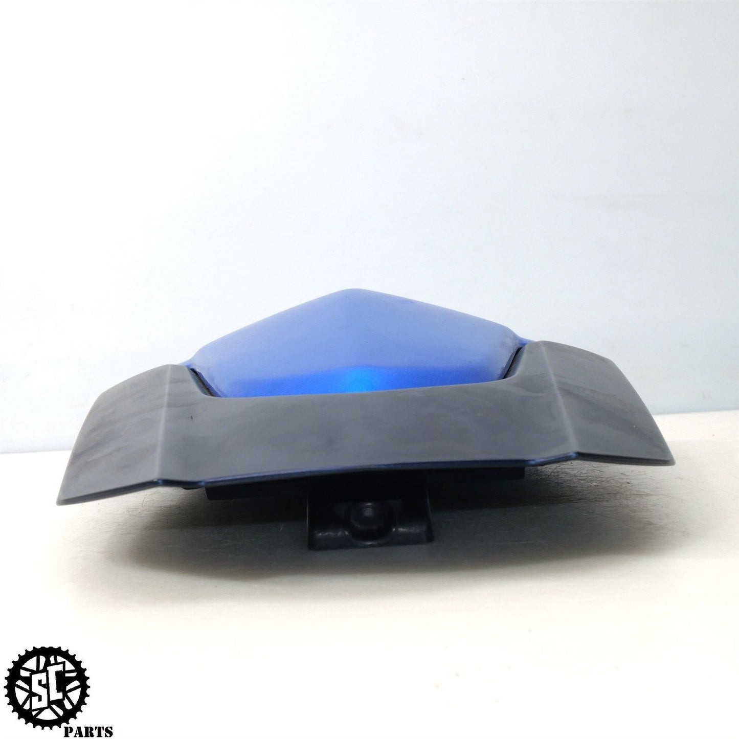 2012 SUZUKI GSXR 1000 REAR PASSENGER SOLO SEAT COWL FAIRING COVER 45551-47H S60