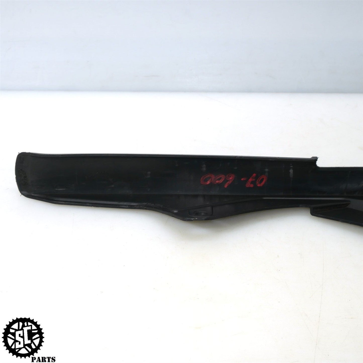 2007 SUZUKI GSXR 600 CHAIN GUARD S67