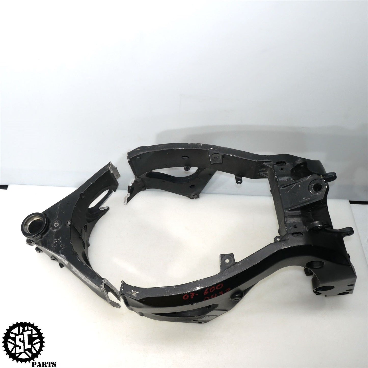 2007 SUZUKI GSXR 600 FRAME CHASSIS NR BOS S67