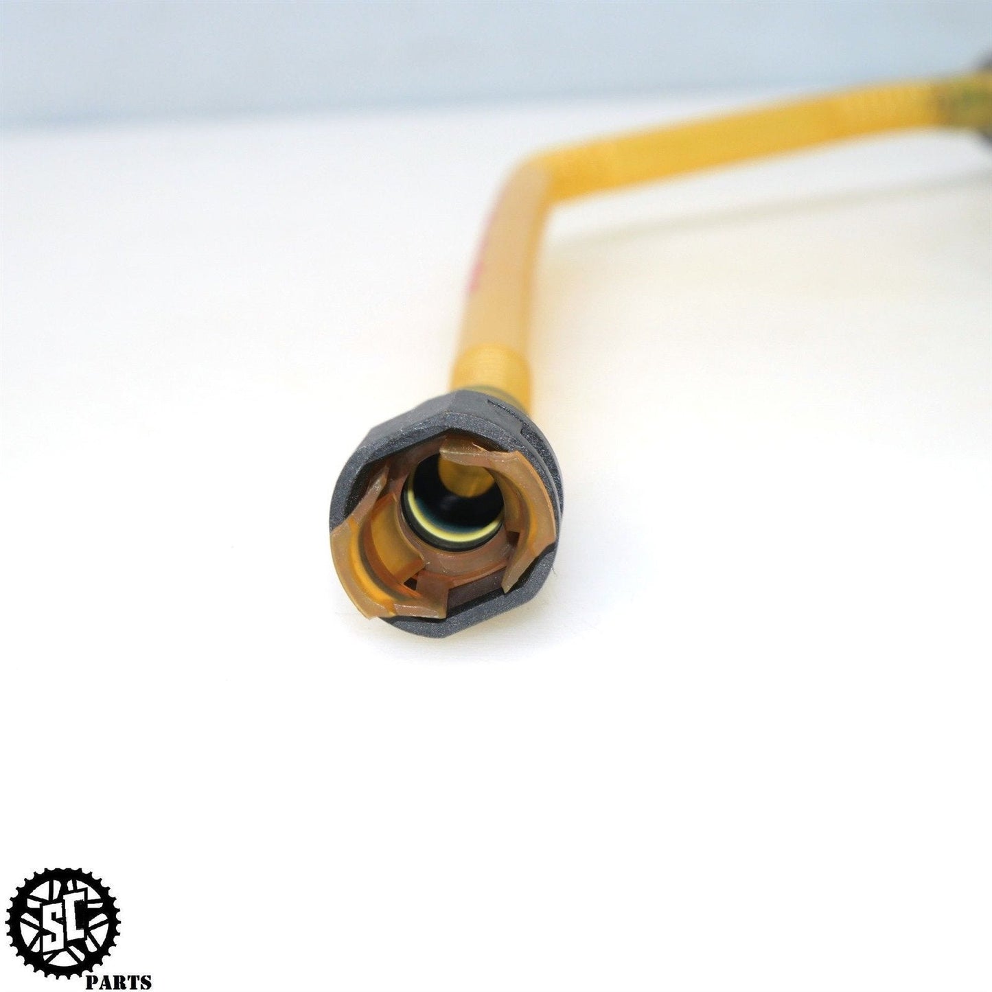 2023 HARLEY DAVIDSON ROAD GLIDE FUEL GAS TANK LINE HOSE FITTING 62228-08 HD47