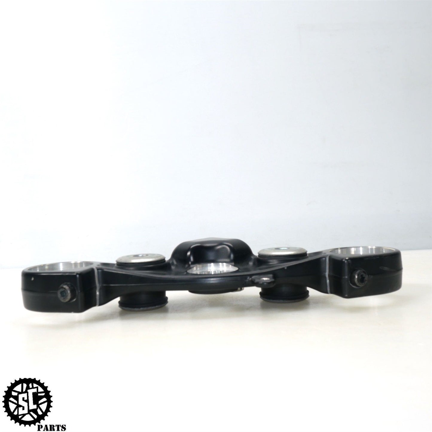 2023 20-24 INDIAN CHALLENGER UPPER TRIPLE TREE CLAMP FORK LOCK 5142287-463 HD54