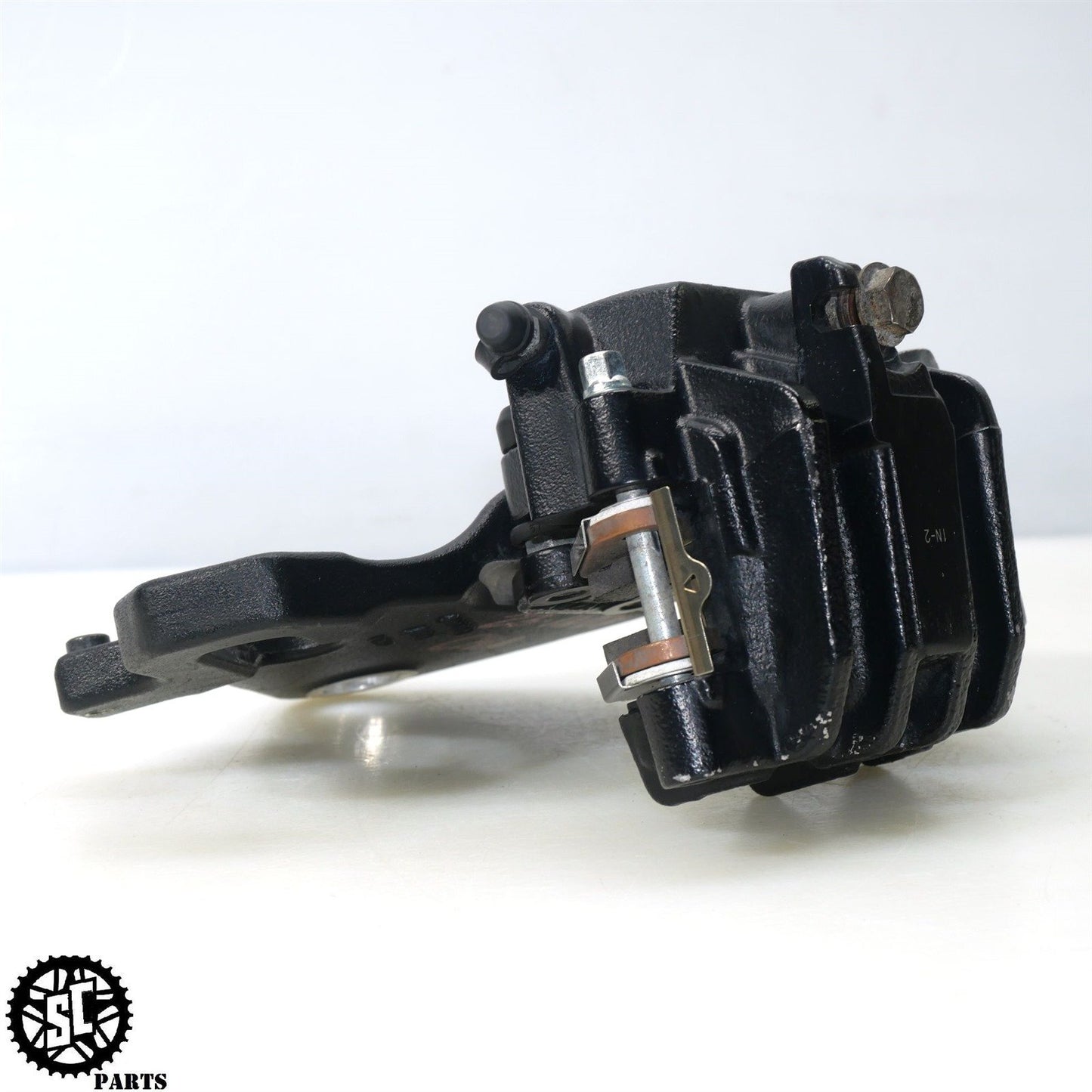 2023 20-24 INDIAN CHALLENGER REAR BRAKE CALIPER BRACKET 1913627-266 HD54
