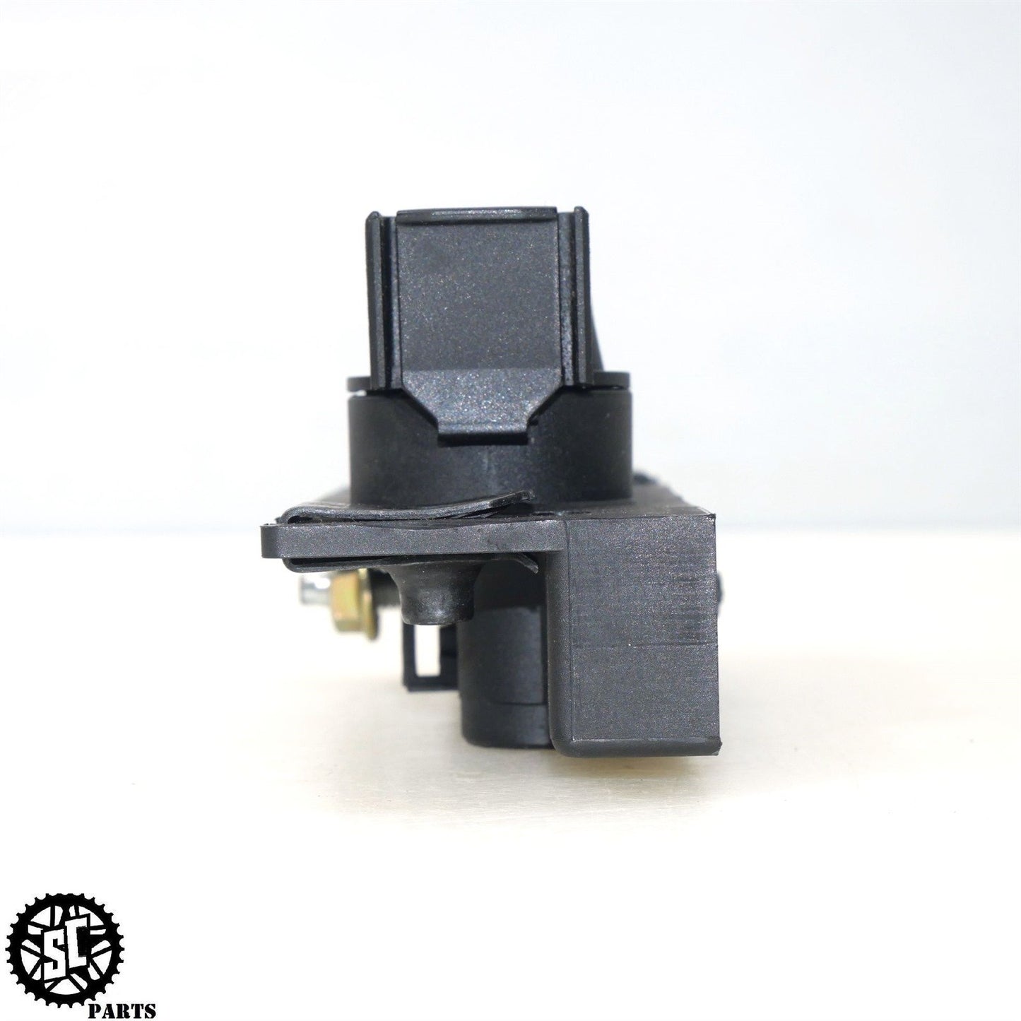 2023 20-24 INDIAN CHALLENGER RELAY FUSE BOX 4016551 HD54