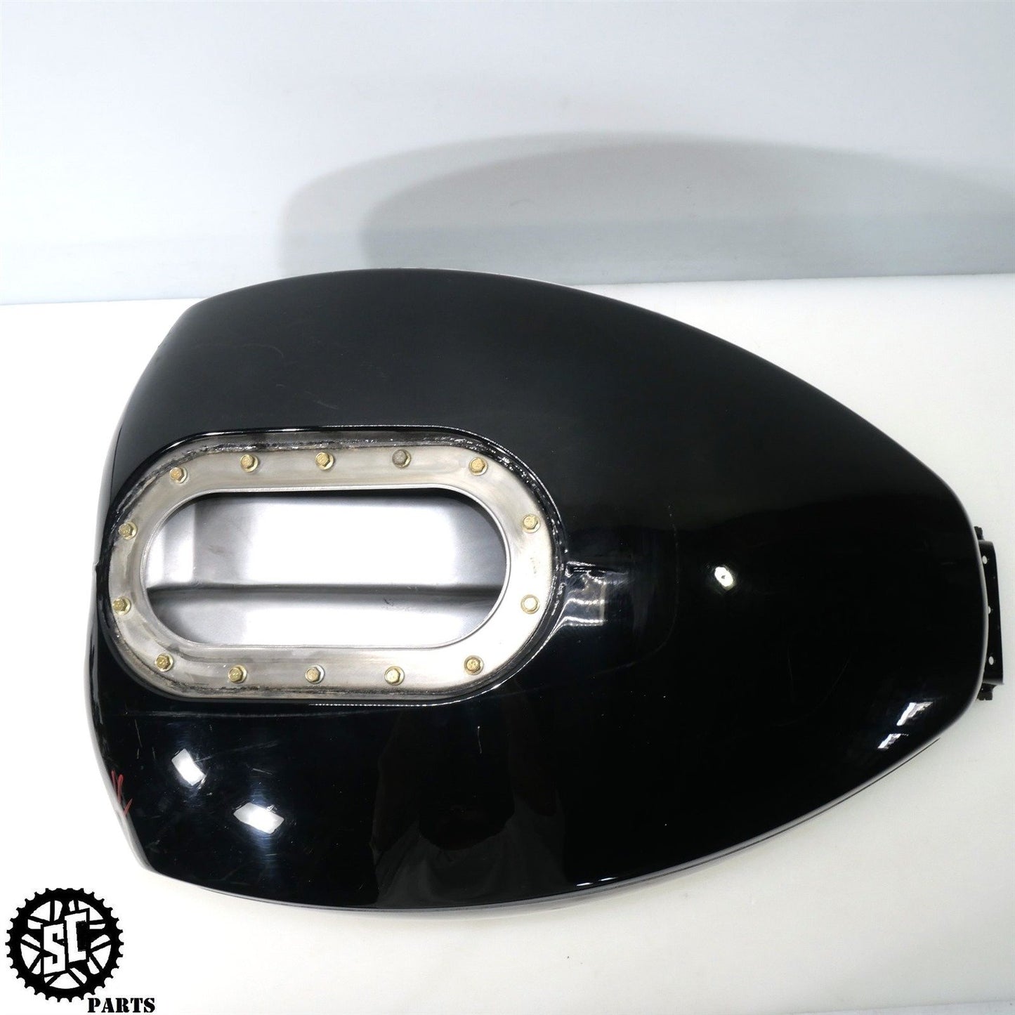 2023 20-24 INDIAN CHALLENGER FUEL GAS TANK 1027867-329 HD54