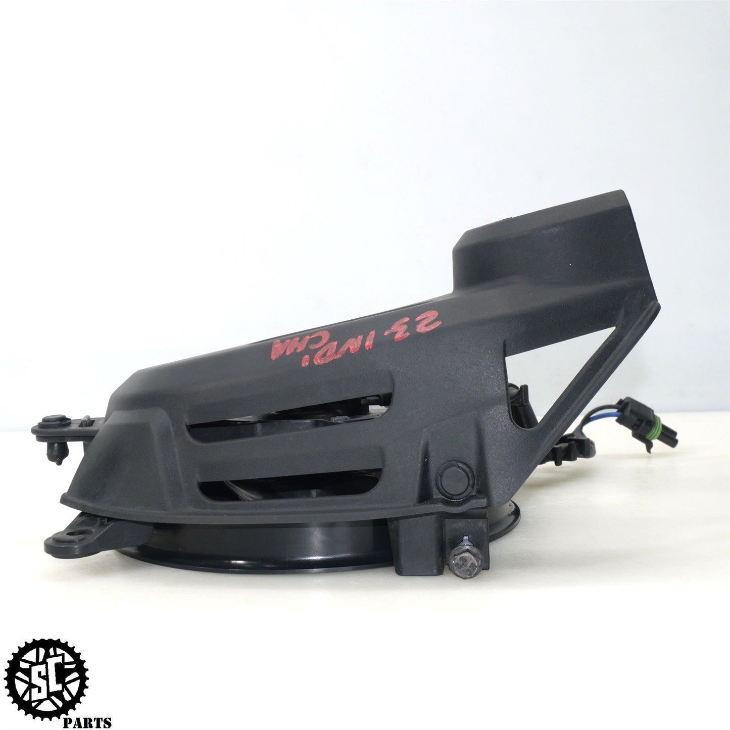 2023 20-24 INDIAN CHALLENGER RADIATOR COOLING FAN 2416560 220973 HD54