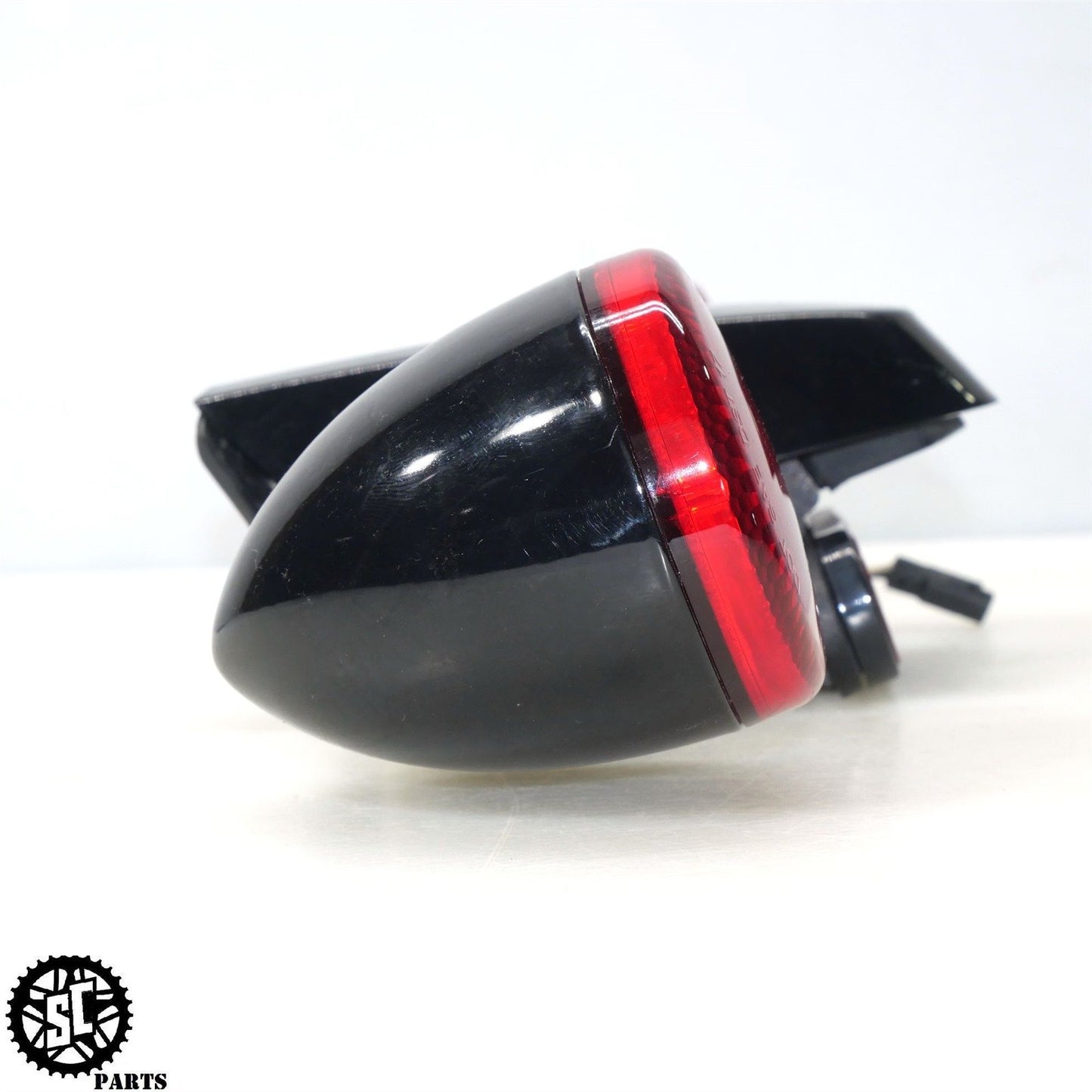 2023 20-24 INDIAN CHALLENGER REAR TURN SIGNAL LIGHT BAR BLACK HD54