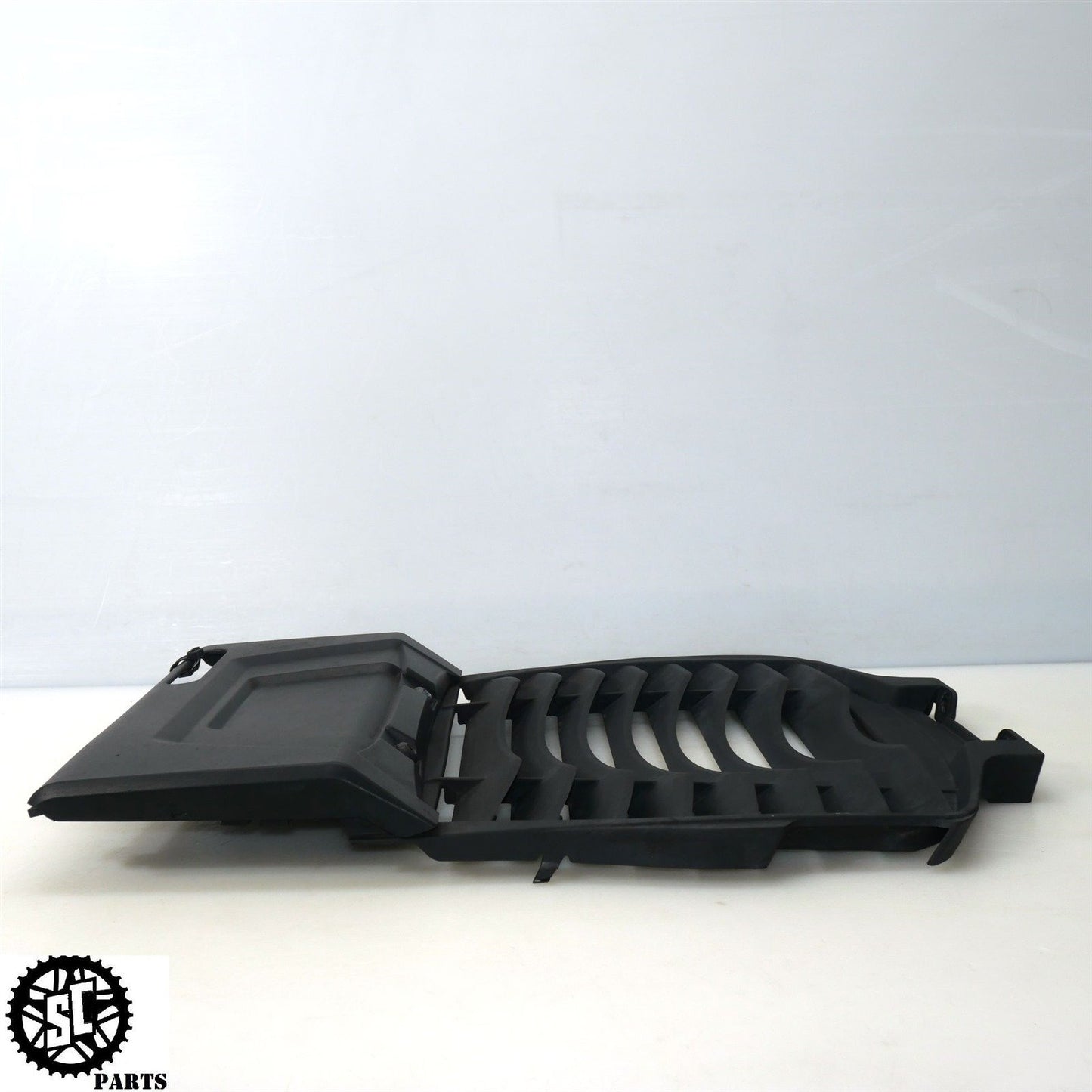 2023 20-24 INDIAN CHALLENGER RADIATOR GUARD FAIRING 5455018 5455019 HD54