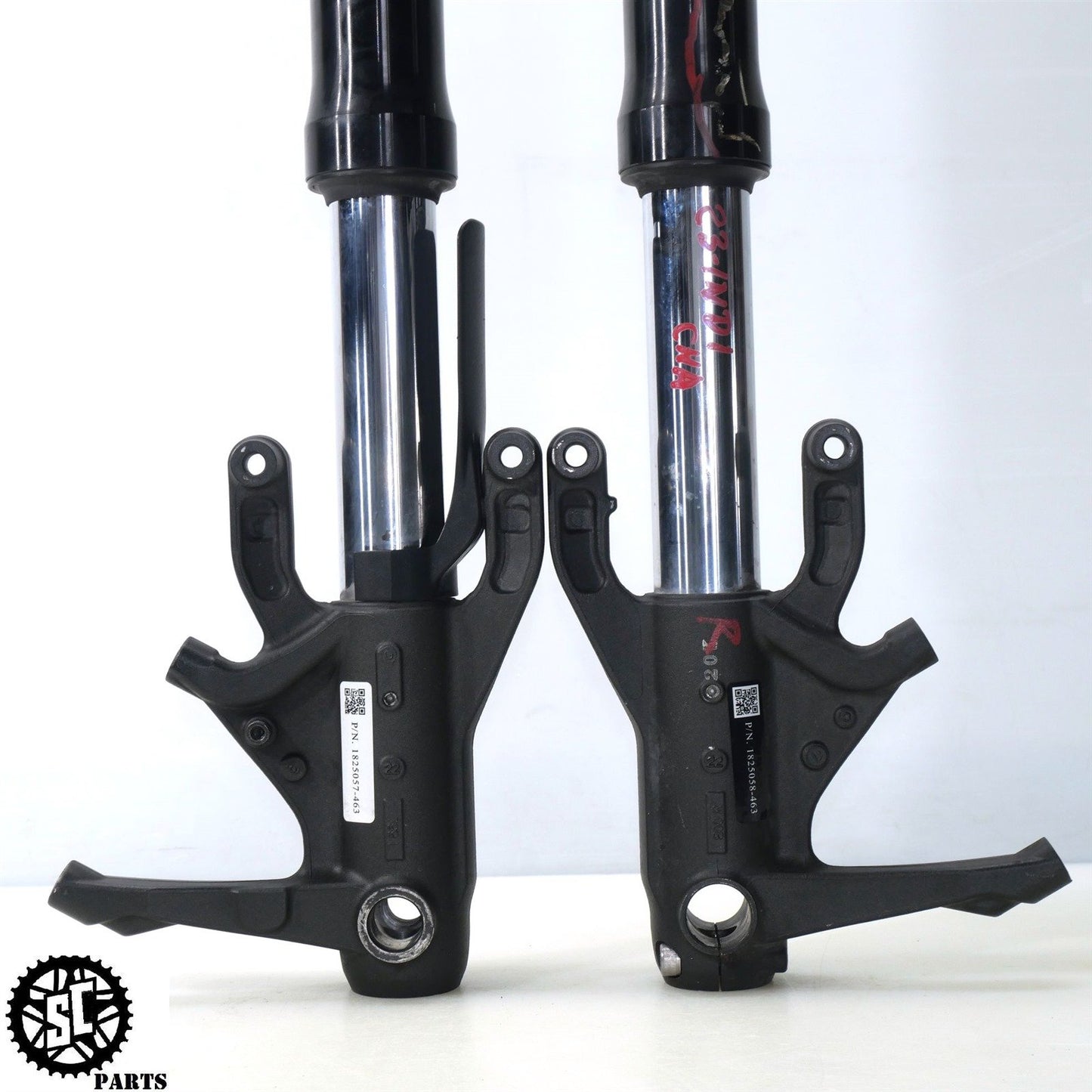 2023 20-24 INDIAN CHALLENGER FRONT END FORKS 1825057-463 1825058-463 HD54