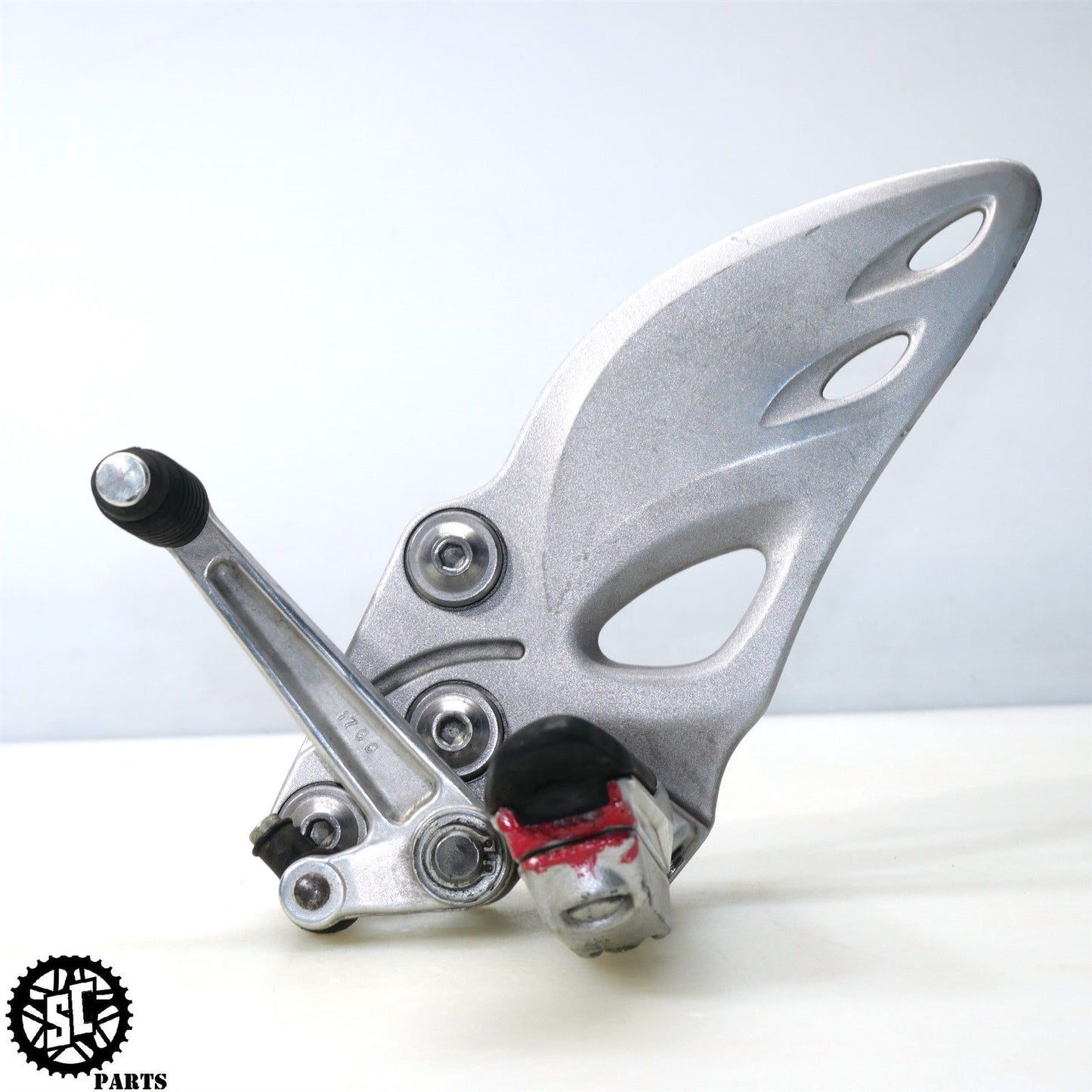 2008 SUZUKI HAYABUSA RIGHT REARSET FRONT GEAR SHIFTER PEDAL S34