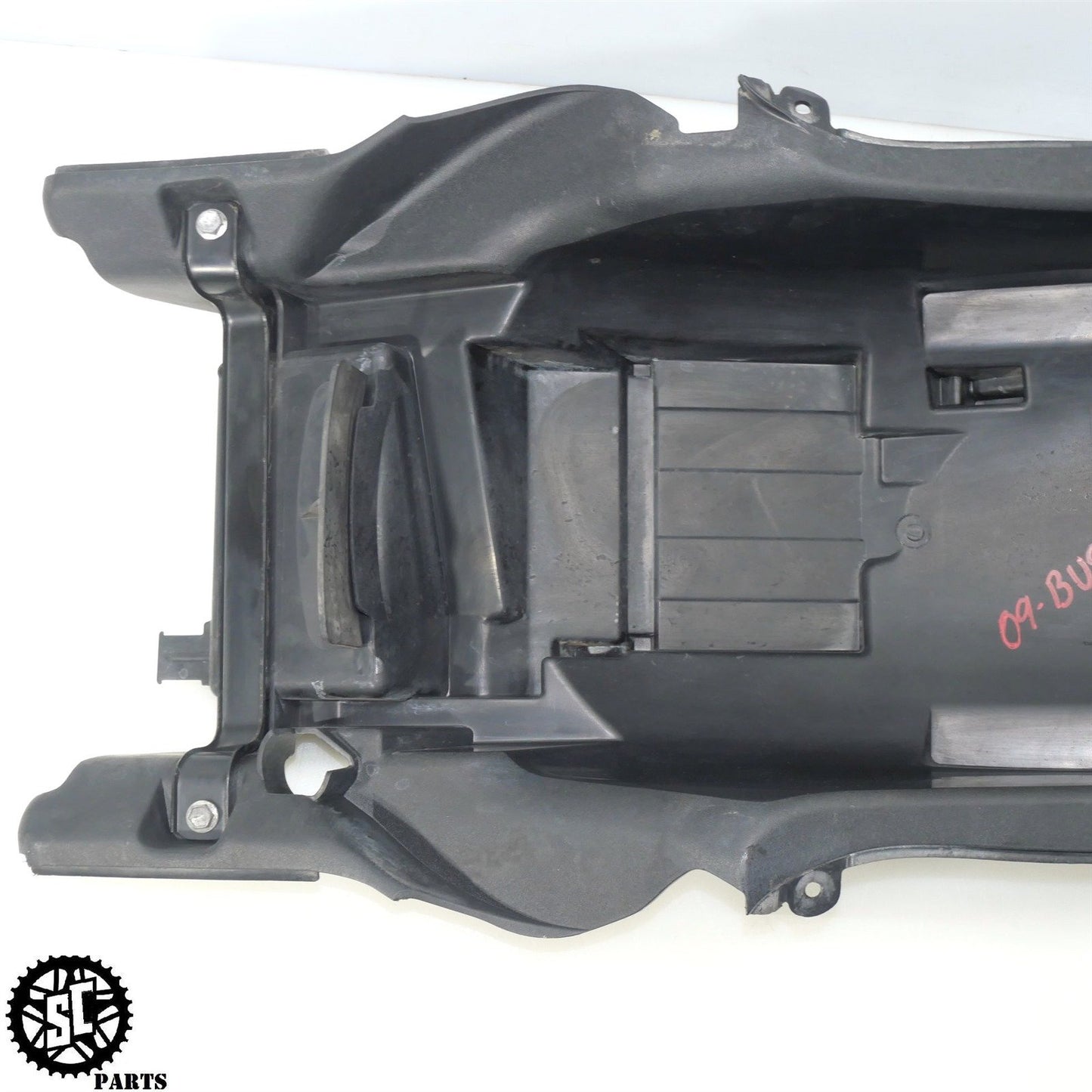 2008 SUZUKI HAYABUSA BATTERY TRAY S34