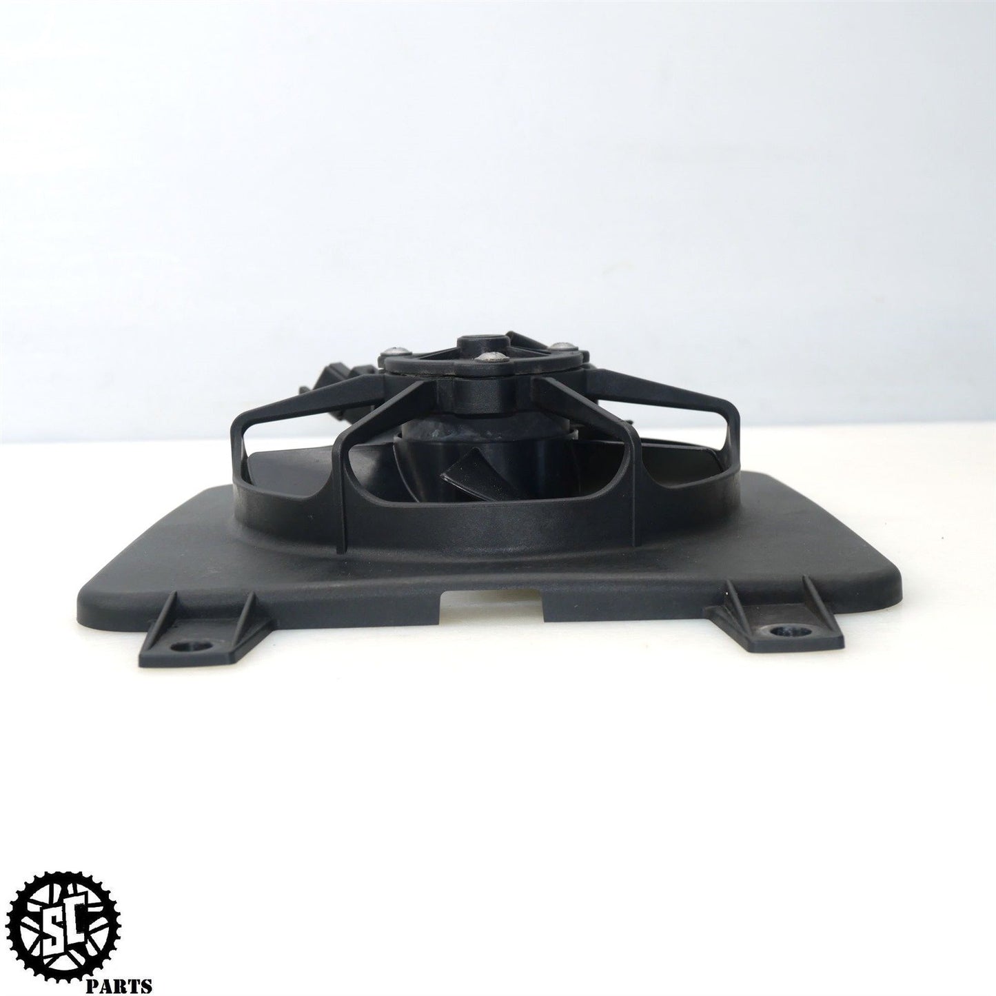 2005-2007 TRIUMPH SPEED TRIPLE TIGER 1050 RADIATOR COOLING FAN T33 T2100614