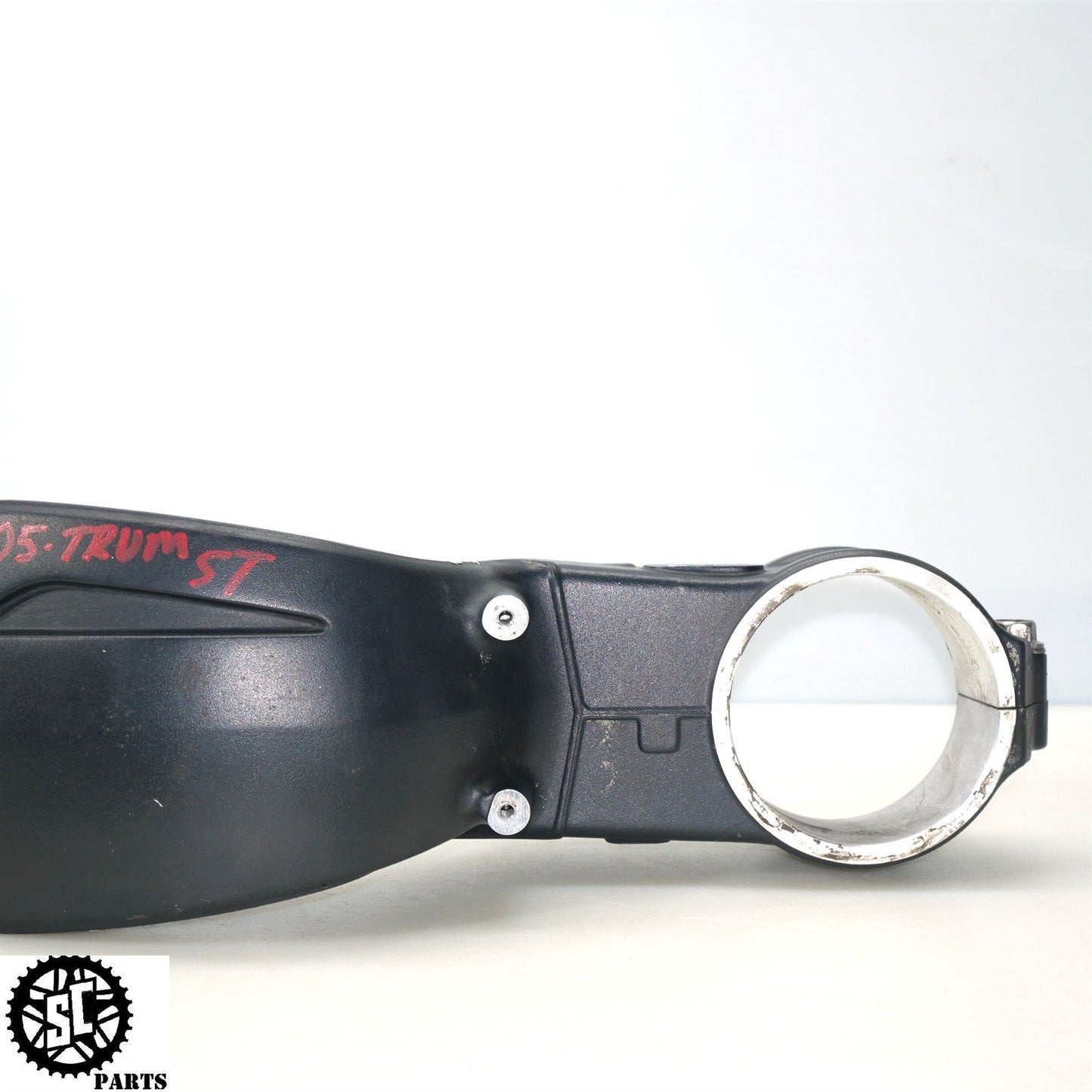 2005-2007 TRIUMPH SPEED TRIPLE 1050 REAR SWINGARM T2055250 T33