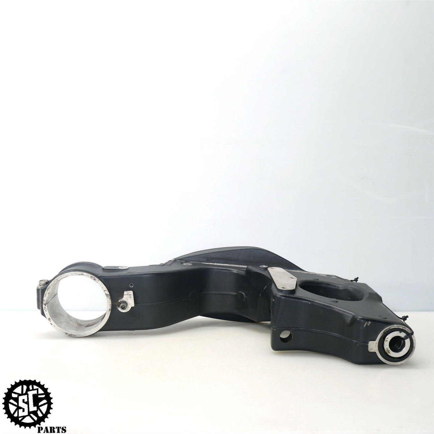 2005-2007 TRIUMPH SPEED TRIPLE 1050 REAR SWINGARM T2055250 T33