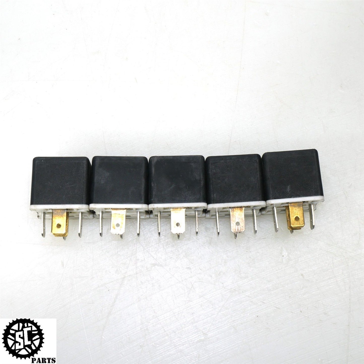 2005-2007 TRIUMPH SPEED TRIPLE 1050 HELLA RELAY T2501705 940010-71 T33