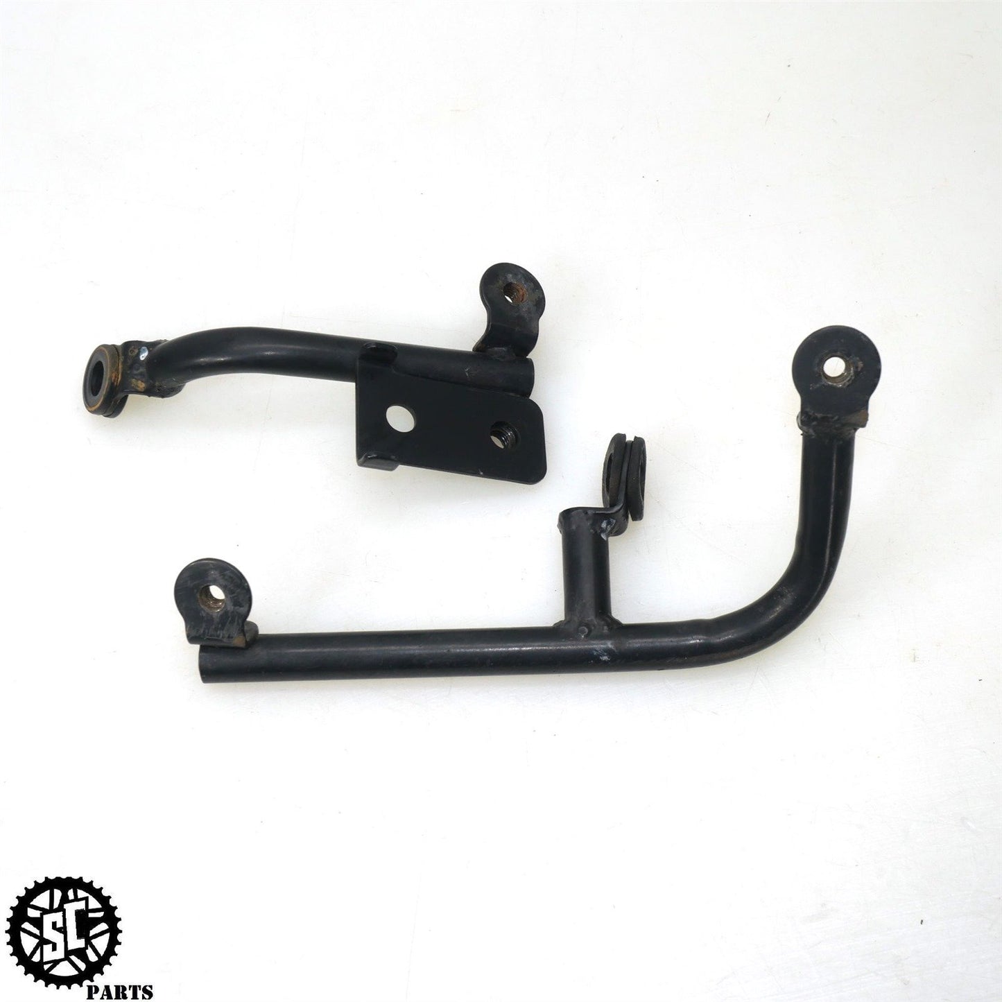 2005-2007 TRIUMPH SPEED TRIPLE 1050 OIL COOLER FRONT MOUNT BRACKET T33