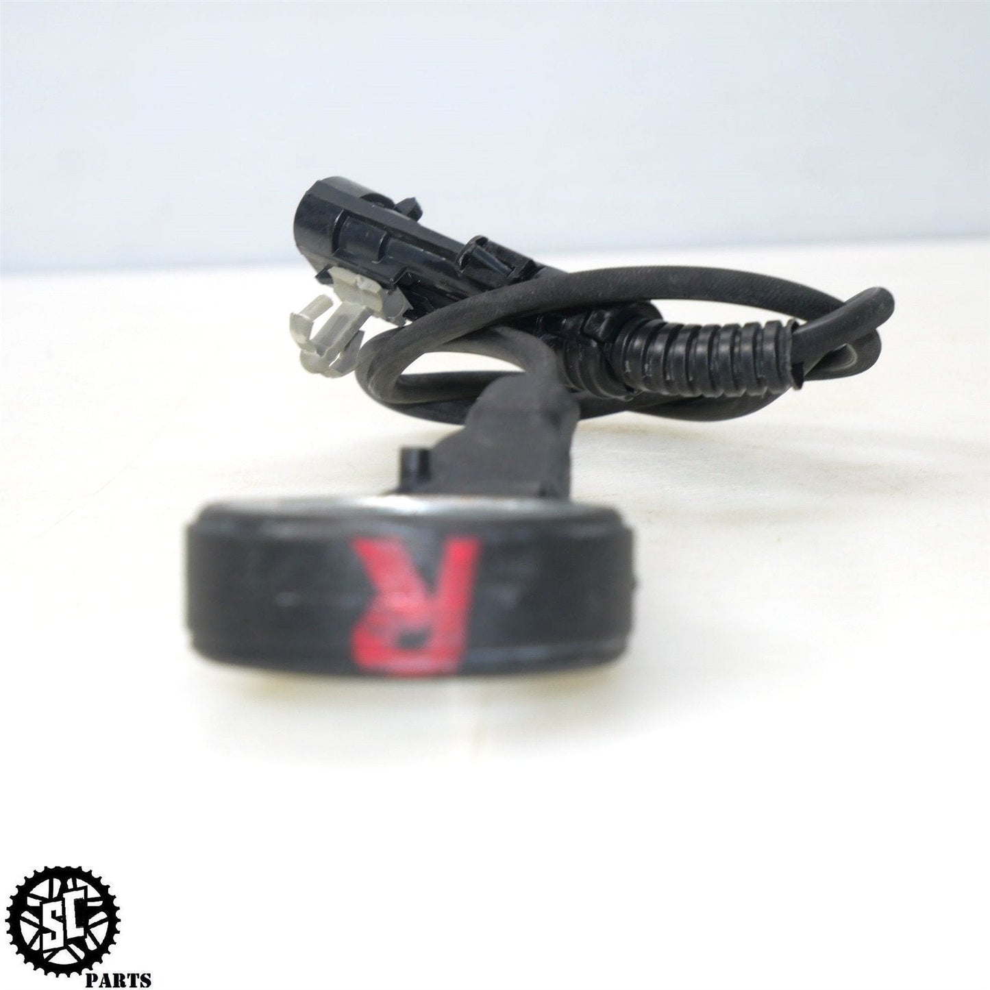 2019 HARLEY DAVIDSON ROAD GLIDE REAR WHEEL SPEED SENSOR 40614-08 ABS HD56