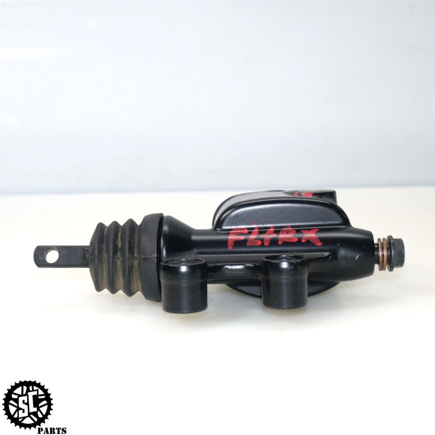 2019 HARLEY DAVIDSON ROAD GLIDE REAR BRAKE MASTER CYLINDER 41700028A HD56