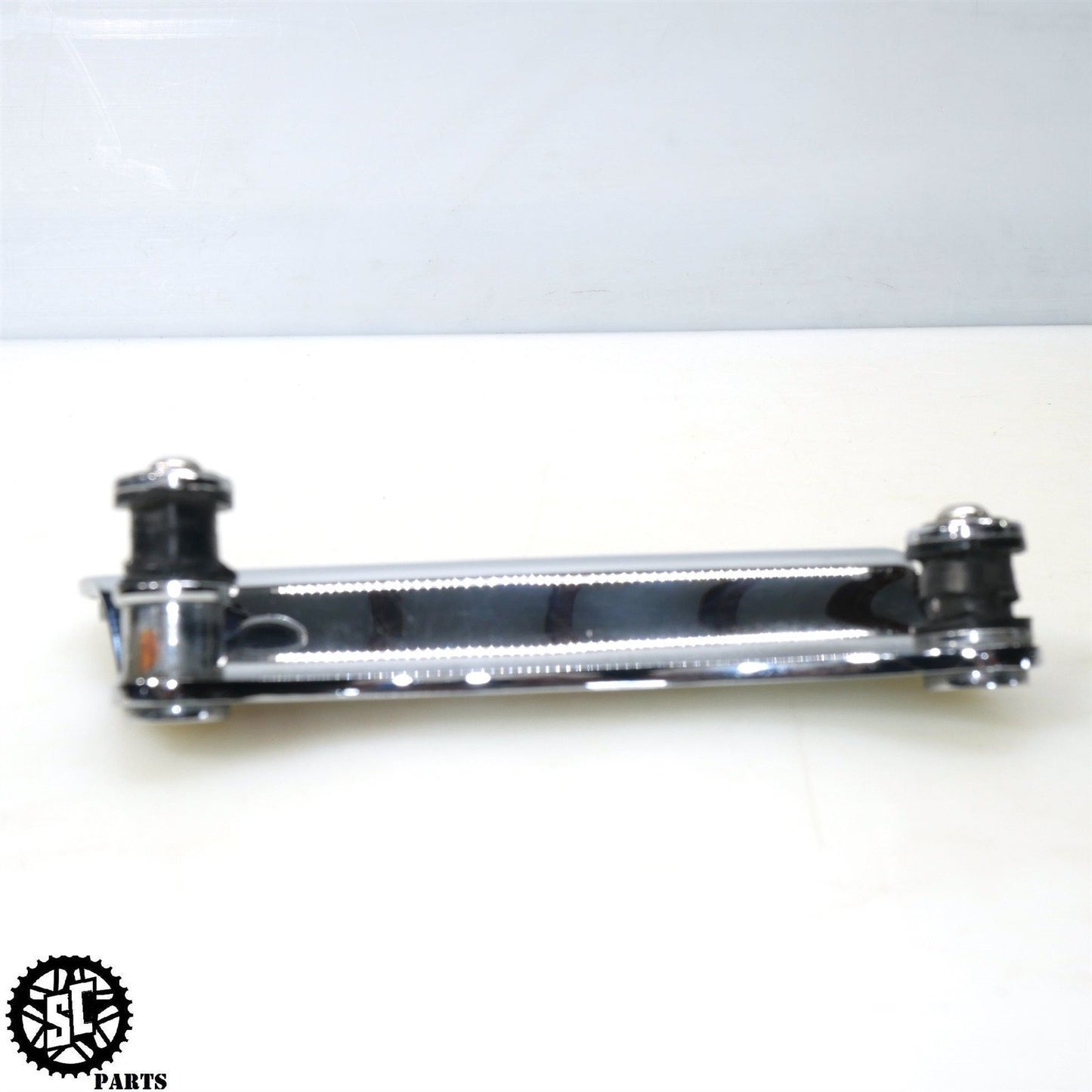 2019 HARLEY DAVIDSON ROAD GLIDE CHROME 4 FOUR POINT DOCKING HARDWARE D56