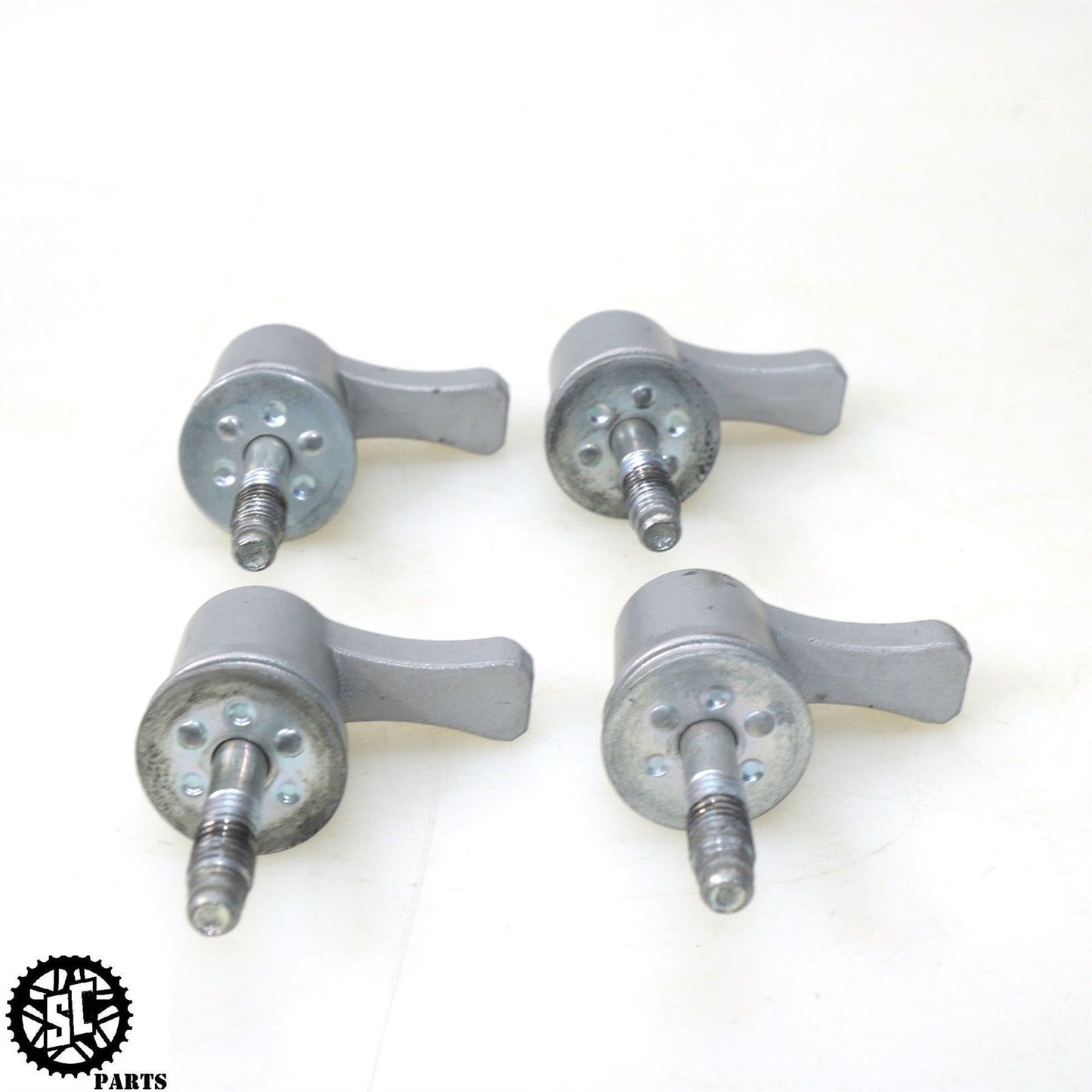 2019 HARLEY DAVIDSON ROAD GLIDE SADDLEBAG LEVER LOCK BOLT SCREW HARDWARE HD56