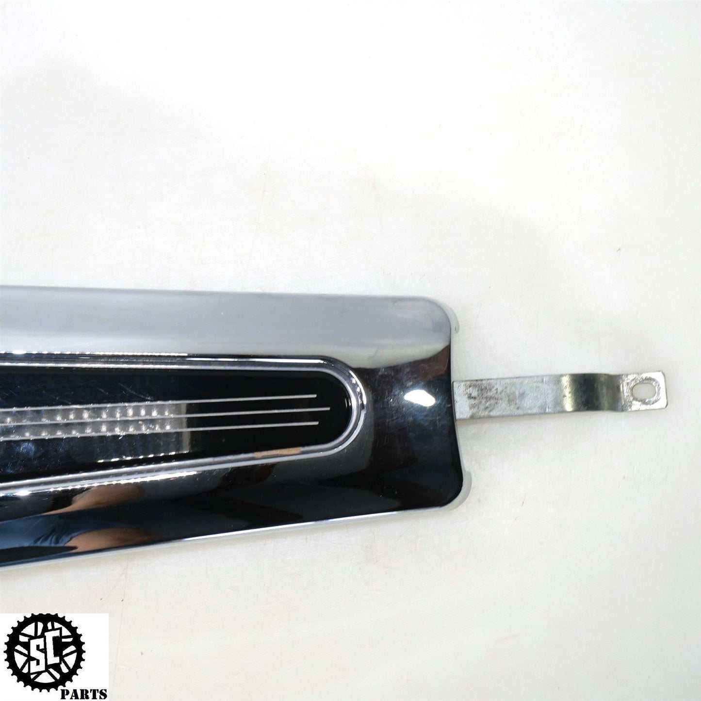 2008 HARLEY DAVIDSON STREET GLIDE GAS TANK CONSOLE COVER CHROME 69214-08 HD57