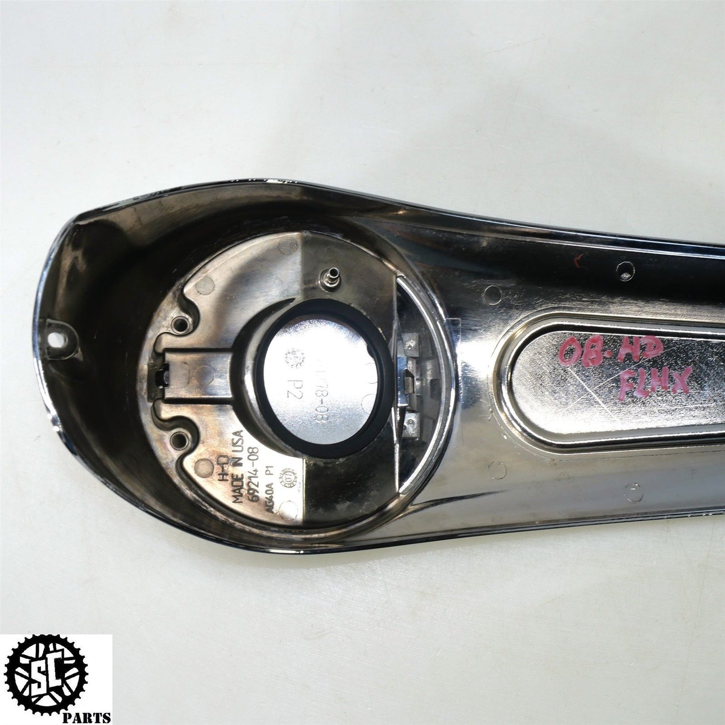 2008 HARLEY DAVIDSON STREET GLIDE GAS TANK CONSOLE COVER CHROME 69214-08 HD57