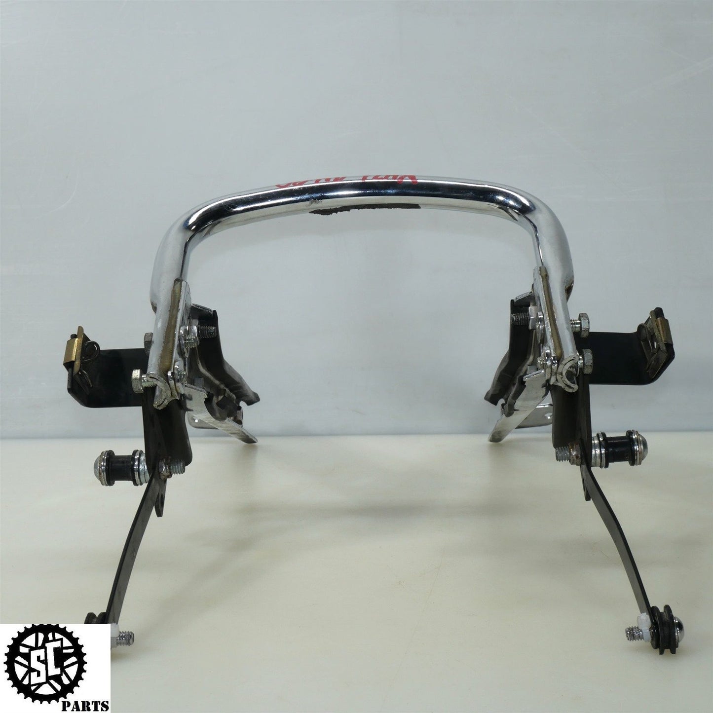 2008 HARLEY DAVIDSON STREET GLIDE REAR FENDER SADDLEBAG BRACKET HD57