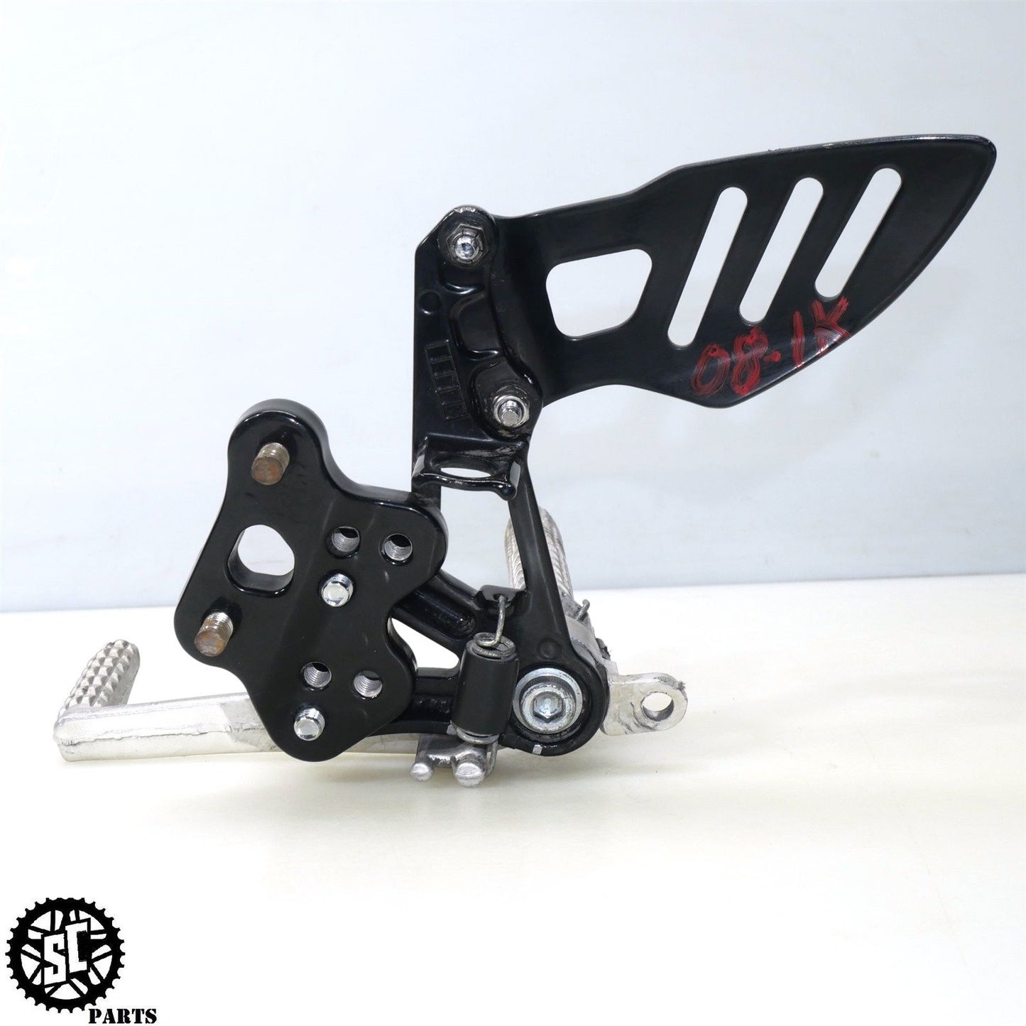 07-08 SUZUKI GSXR 1000 RIGHT REARSET BRAKE PEDAL S52