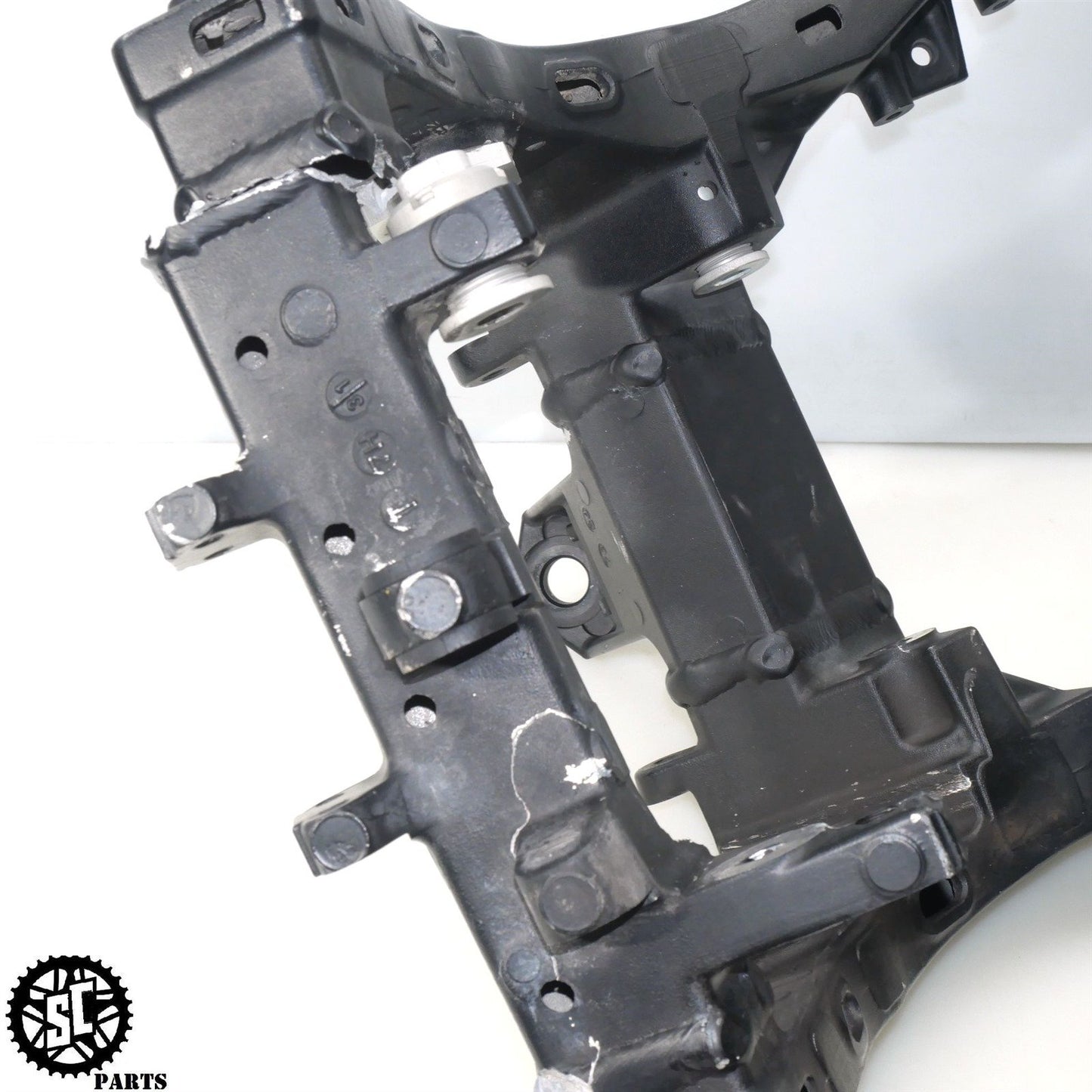 07-08 SUZUKI GSXR 1000 FRAME CHASSIS *S* S52