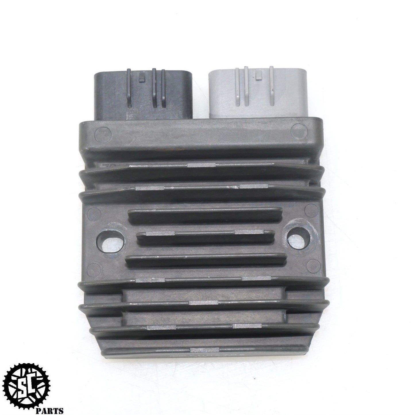 2022 22-24 SUZUKI HAYABUSA RECTIFIER VOLTAGE REGULATOR 32800-26J10 S16
