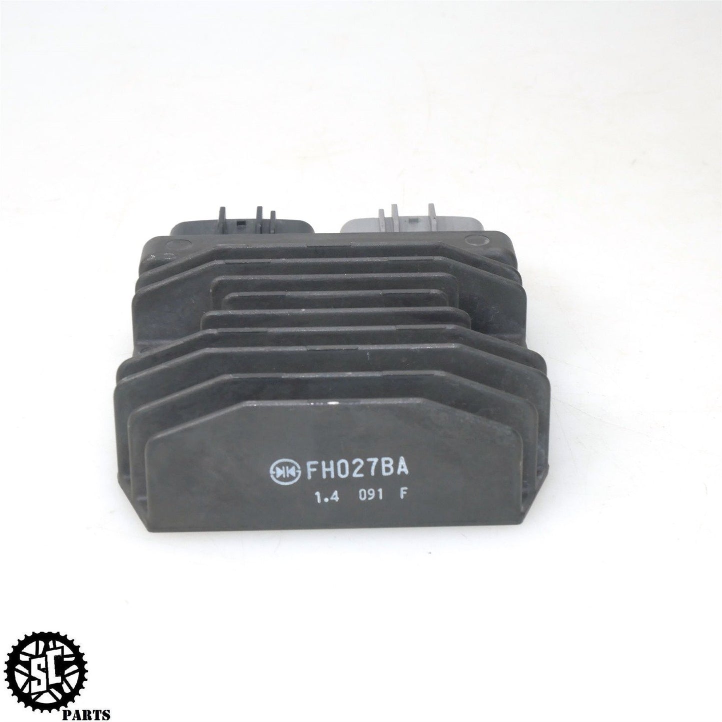 2022 22-24 SUZUKI HAYABUSA RECTIFIER VOLTAGE REGULATOR 32800-26J10 S16