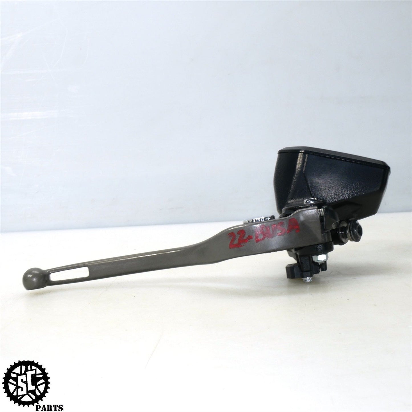 2022 22-24 SUZUKI HAYABUSA FRONT BRAKE MASTER CYLINDER 59600-10LV2 S16