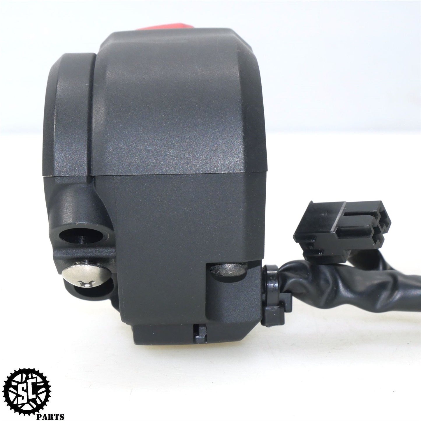 2022 22-24 SUZUKI HAYABUSA RIGHT CONTROL SWITCH 37200-10L00 S16