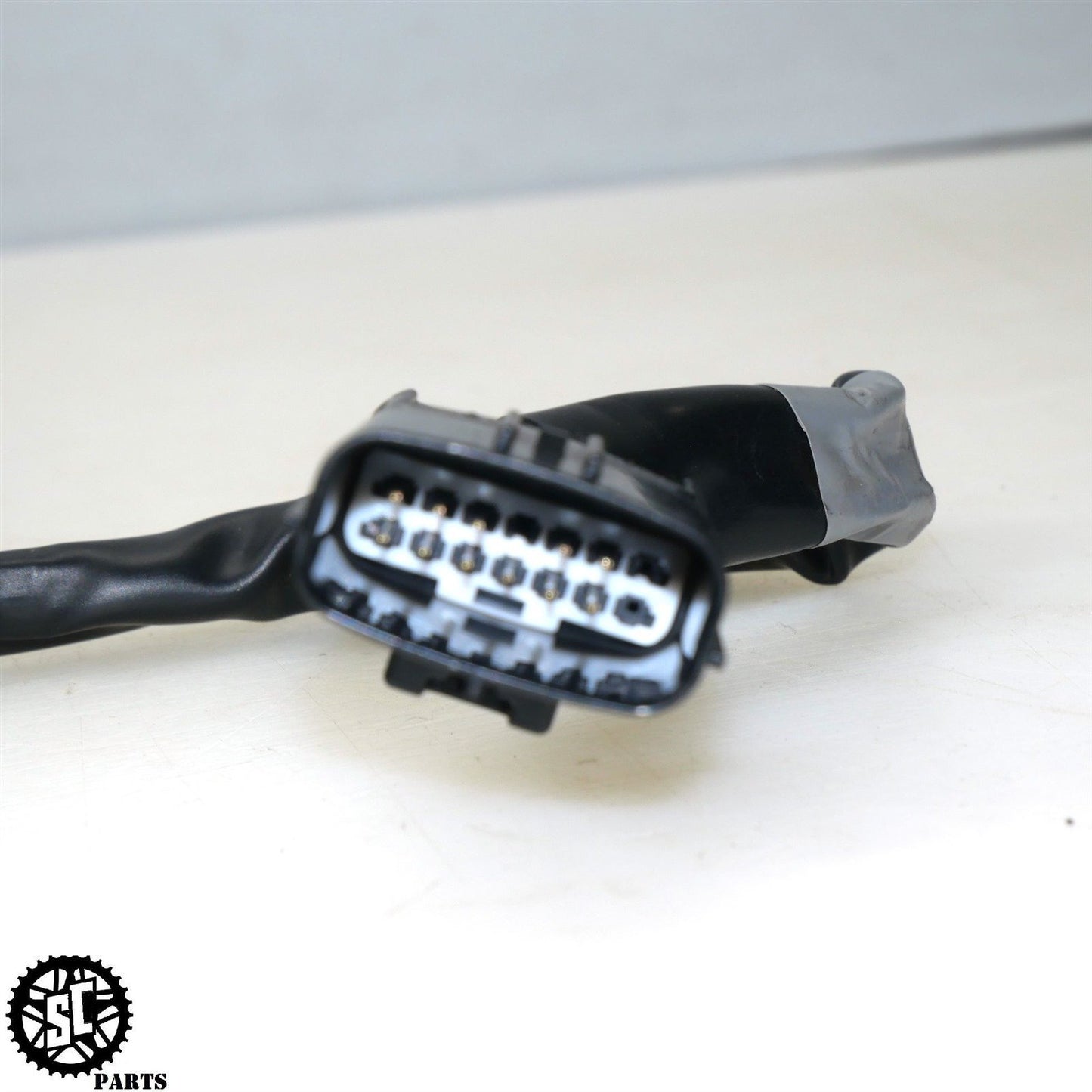 2022 22-24 SUZUKI HAYABUSA RIGHT CONTROL SWITCH 37200-10L00 S16