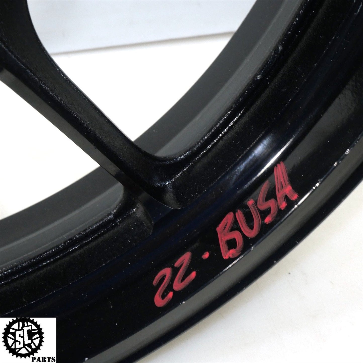 2022 22-24 SUZUKI HAYABUSA FRONT WHEEL RIM STRAIGHT 54111-10L00-019 S16