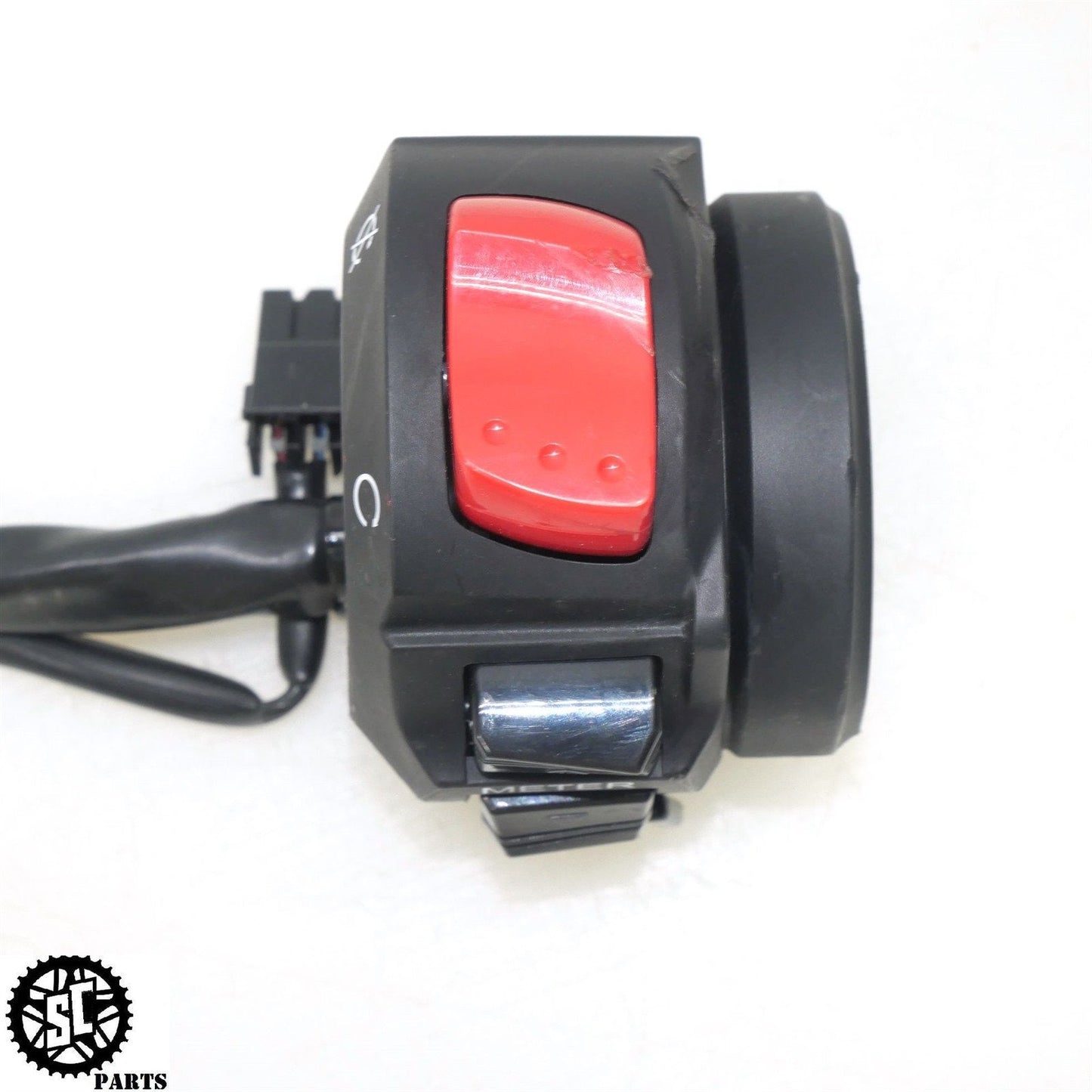 2023 11-24 SUZUKI GSXR 600 750 1000 RIGHT CONTROL SWITCH 37200-47H30 S17
