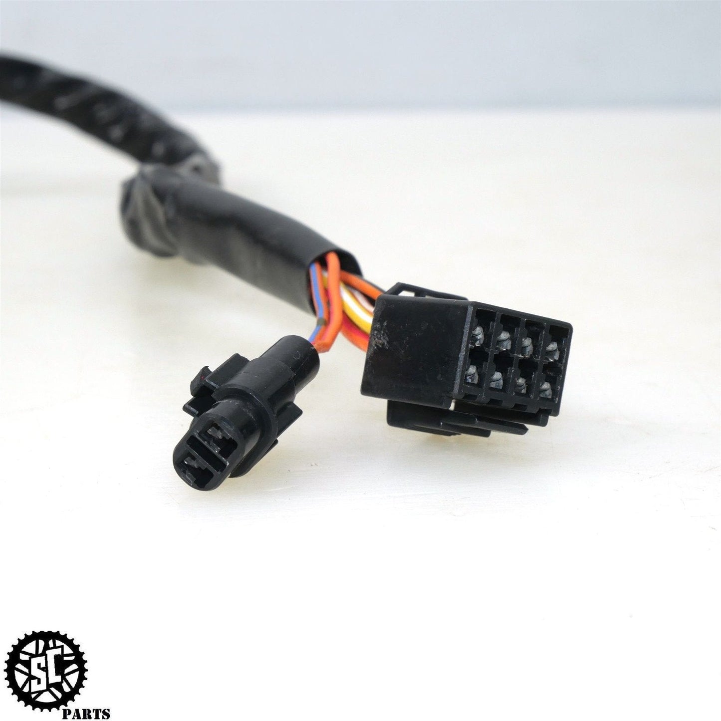 2023 11-24 SUZUKI GSXR 600 750 1000 RIGHT CONTROL SWITCH 37200-47H30 S17