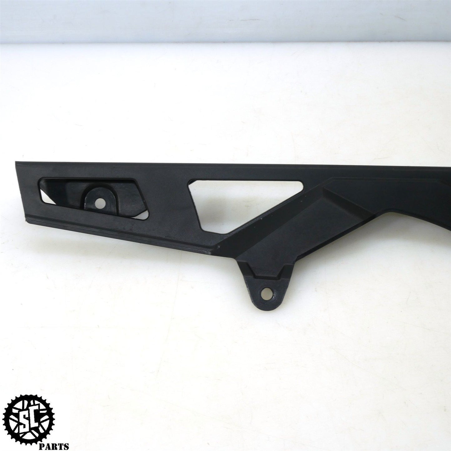 2023 11-24 SUZUKI GSXR 600 750 CHAIN GUARD COVER 61311-14J00 S17