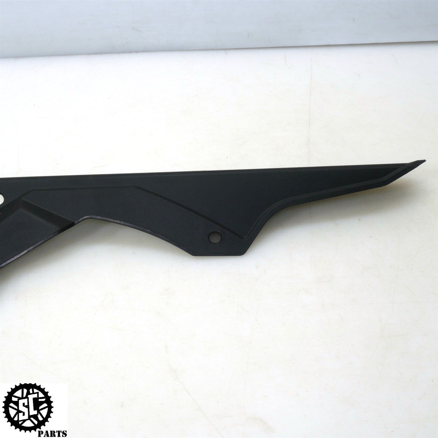2023 11-24 SUZUKI GSXR 600 750 CHAIN GUARD COVER 61311-14J00 S17
