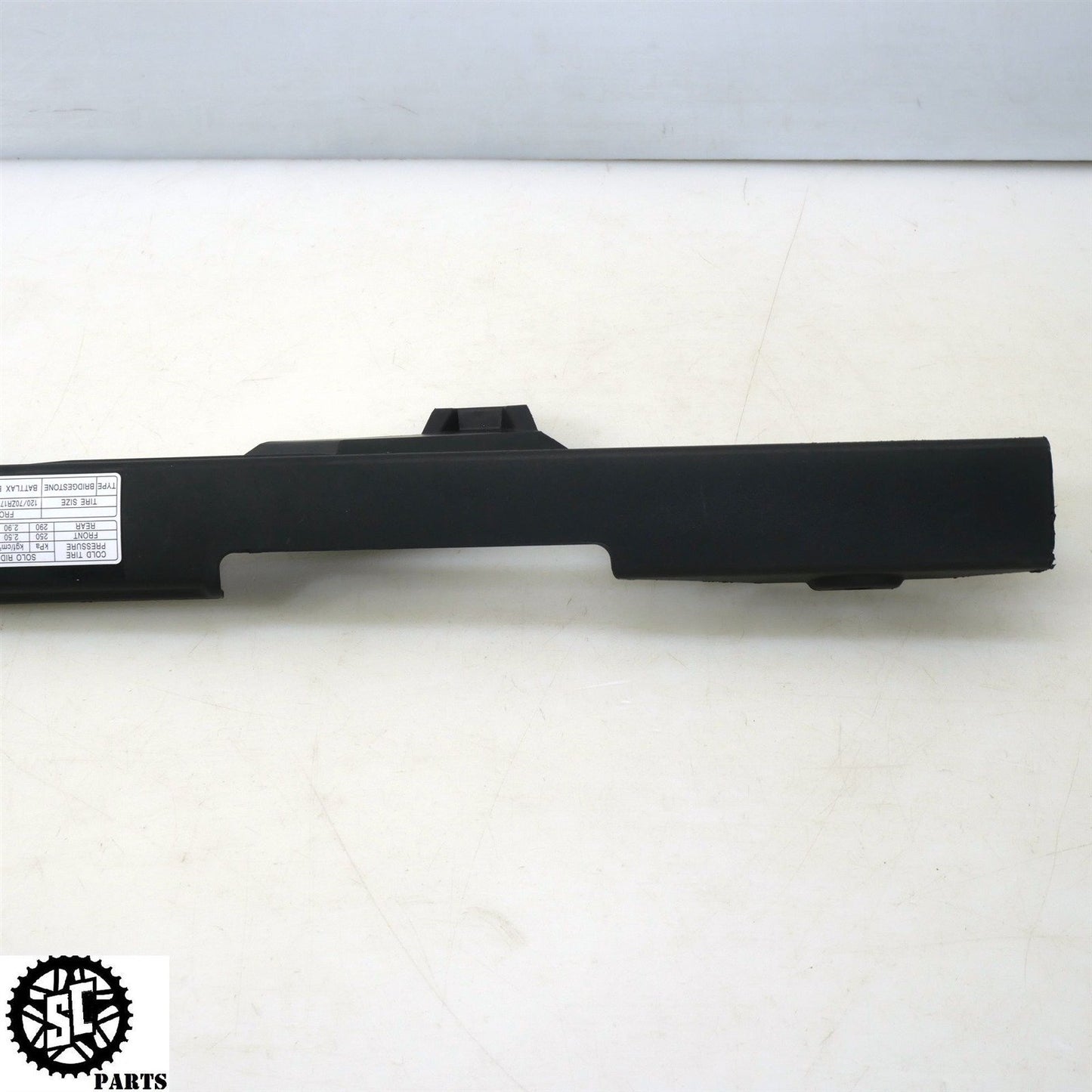 2023 11-24 SUZUKI GSXR 600 750 CHAIN GUARD COVER 61311-14J00 S17