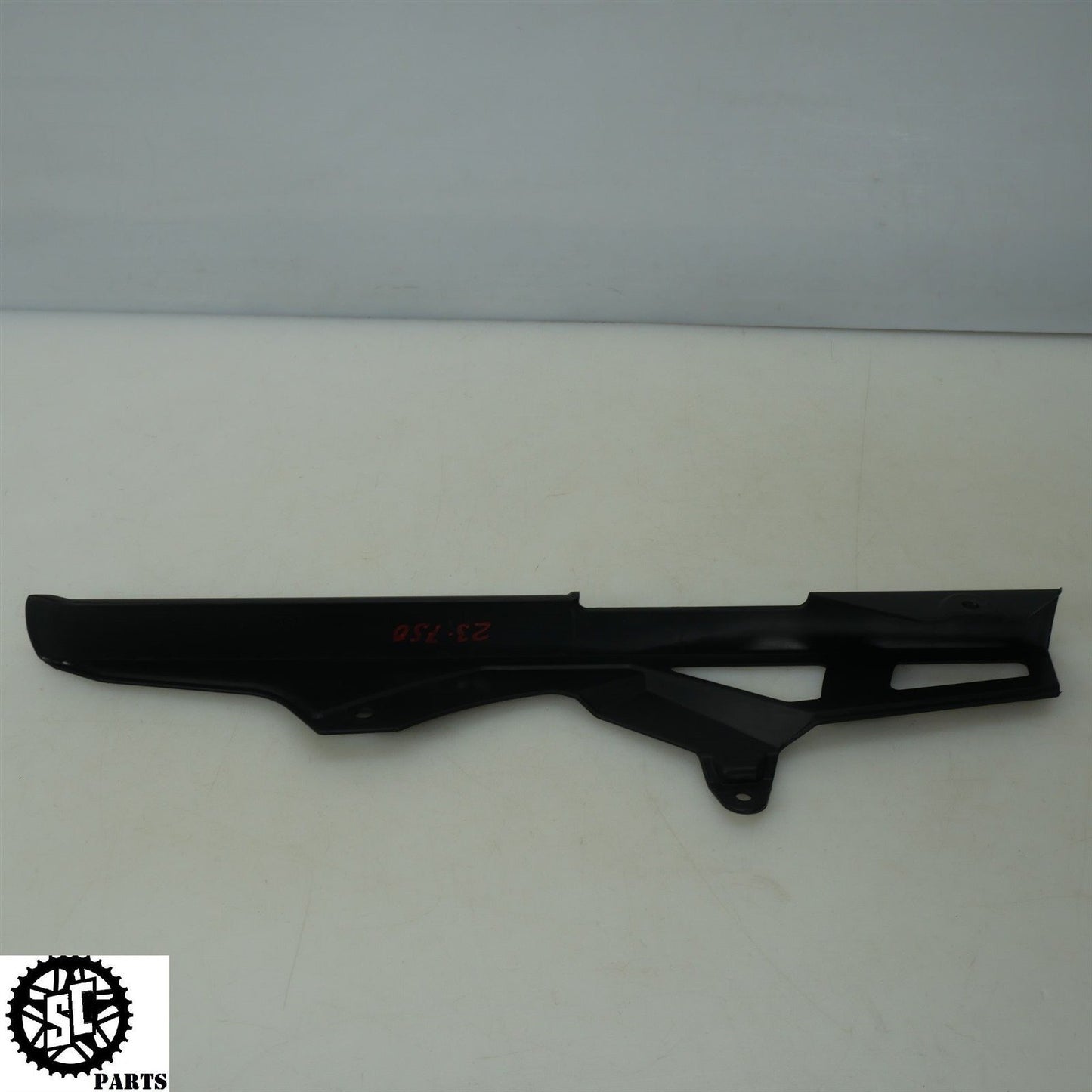 2023 11-24 SUZUKI GSXR 600 750 CHAIN GUARD COVER 61311-14J00 S17