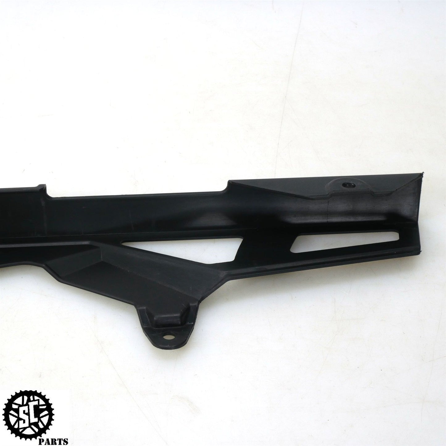 2023 11-24 SUZUKI GSXR 600 750 CHAIN GUARD COVER 61311-14J00 S17