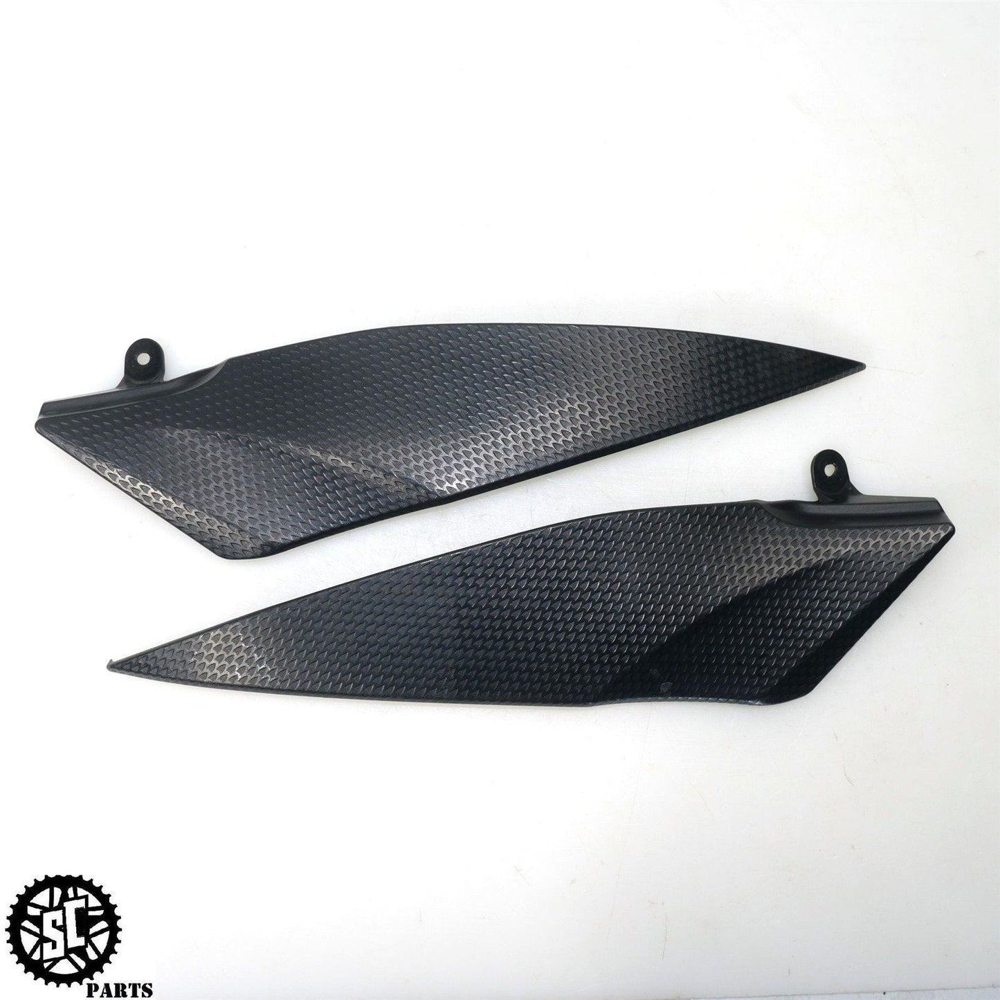 2007-2008 YAMAHA YZF R1 GAS TANK FAIRING Y22