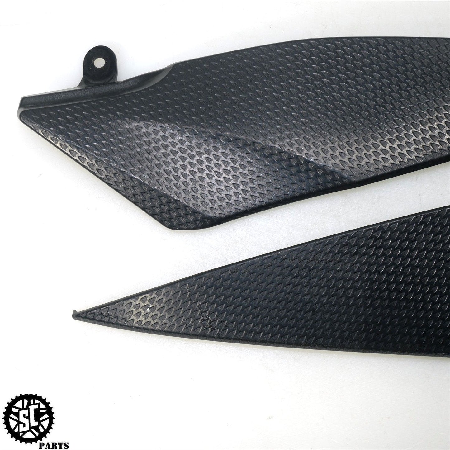 2007-2008 YAMAHA YZF R1 GAS TANK FAIRING Y22