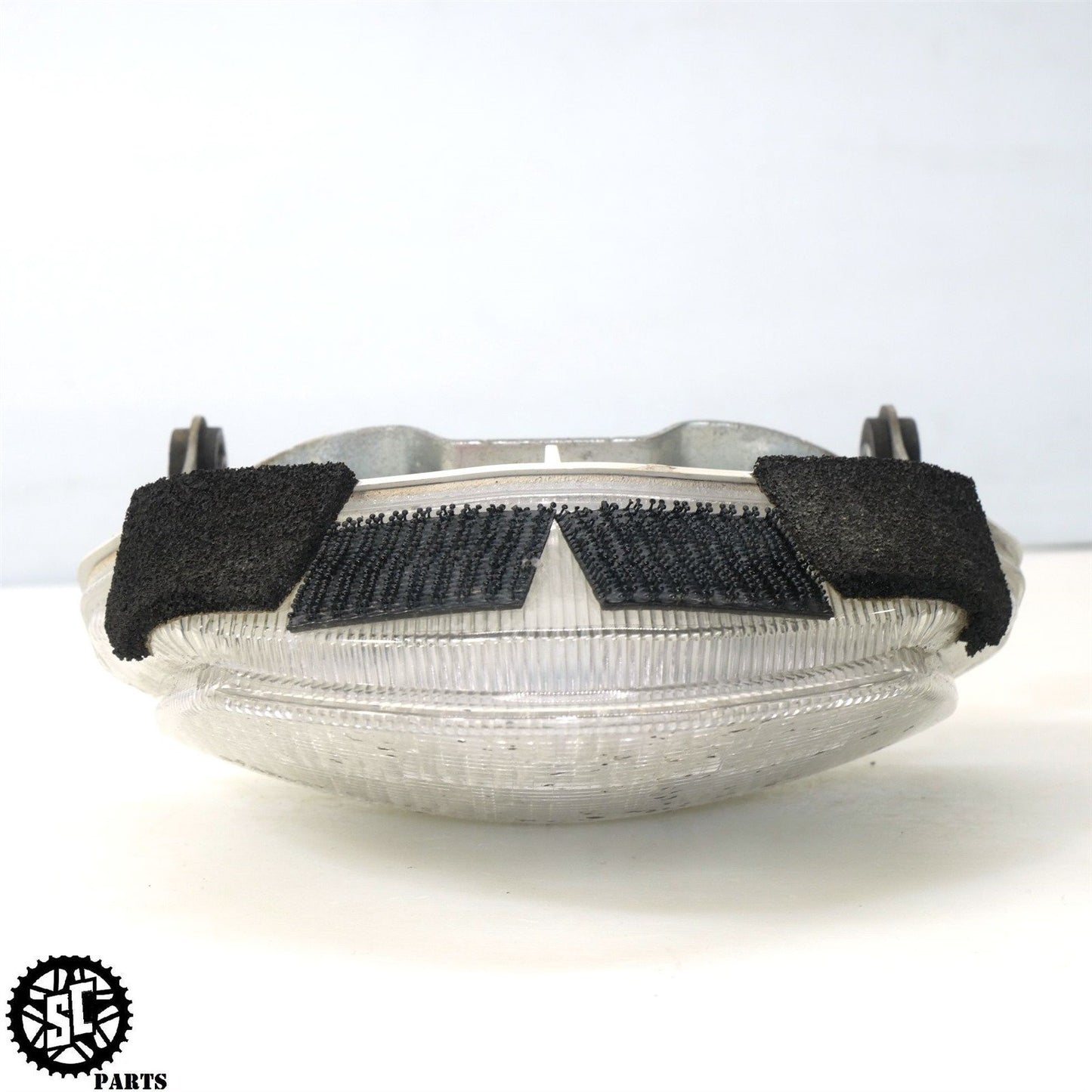 2007 2008 SUZUKI GSXR 1000 REAR BRAKE TAIL LIGHT S72