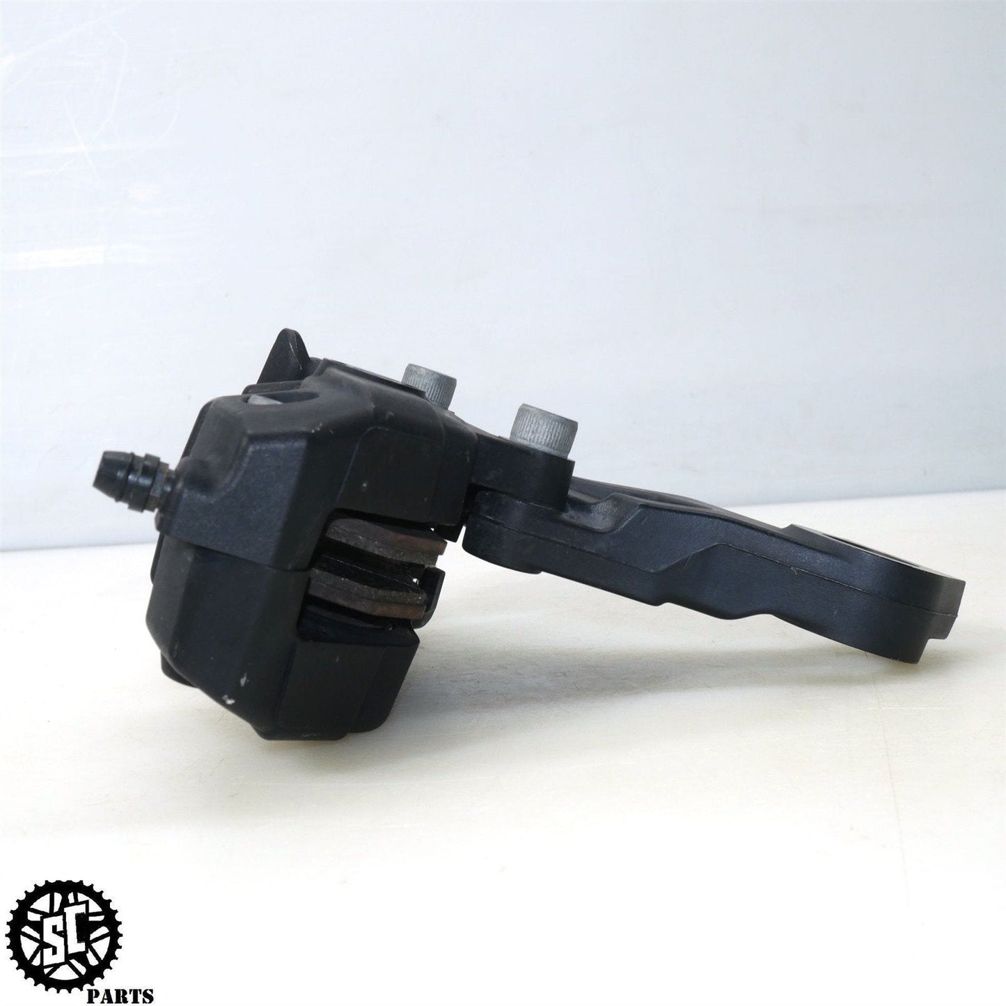 2022 HARLEY DAVIDSON ULTRA LIMITED REAR BRAKE CALIPER BRACKET 44080-08 HD36