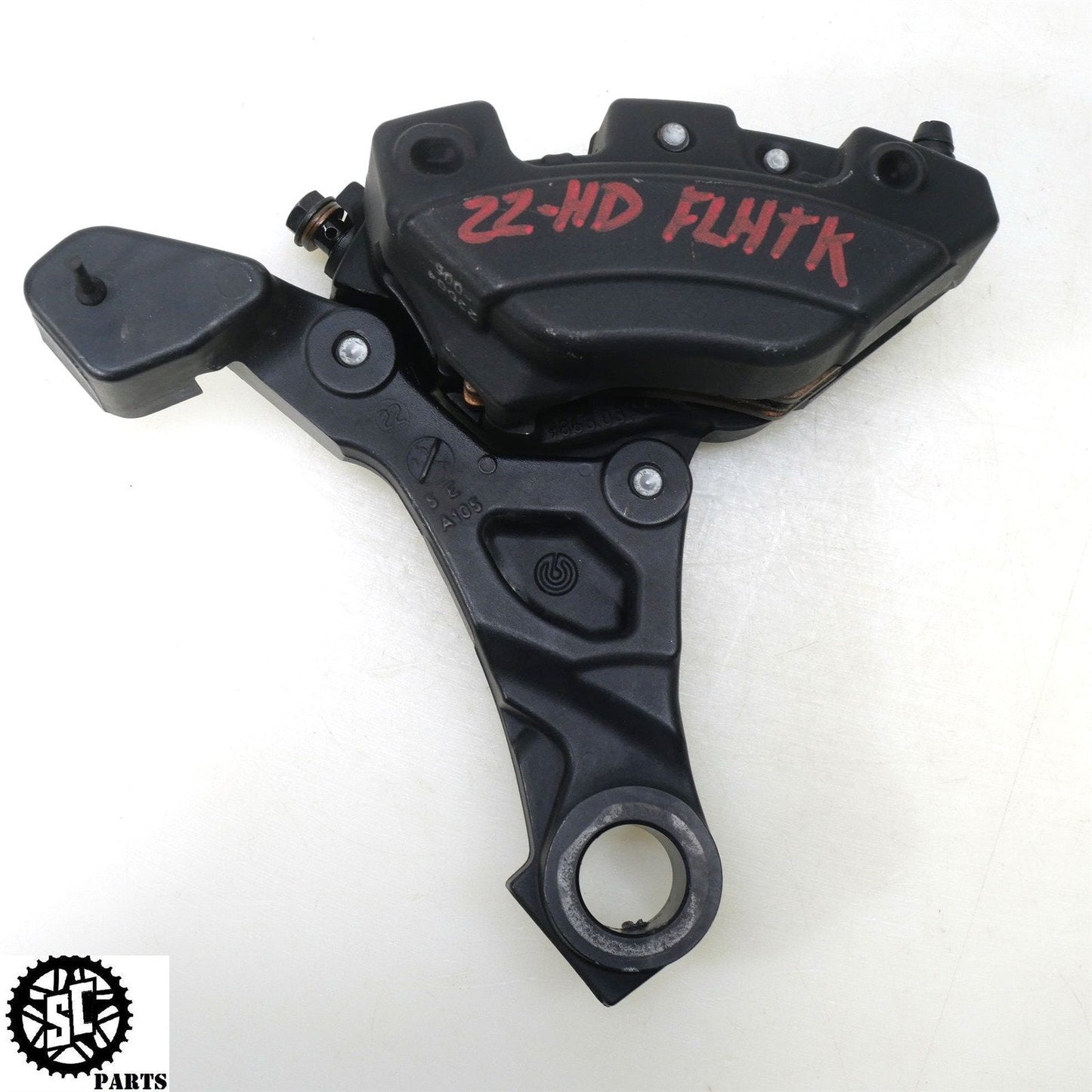 2022 HARLEY DAVIDSON ULTRA LIMITED REAR BRAKE CALIPER BRACKET 44080-08 HD36