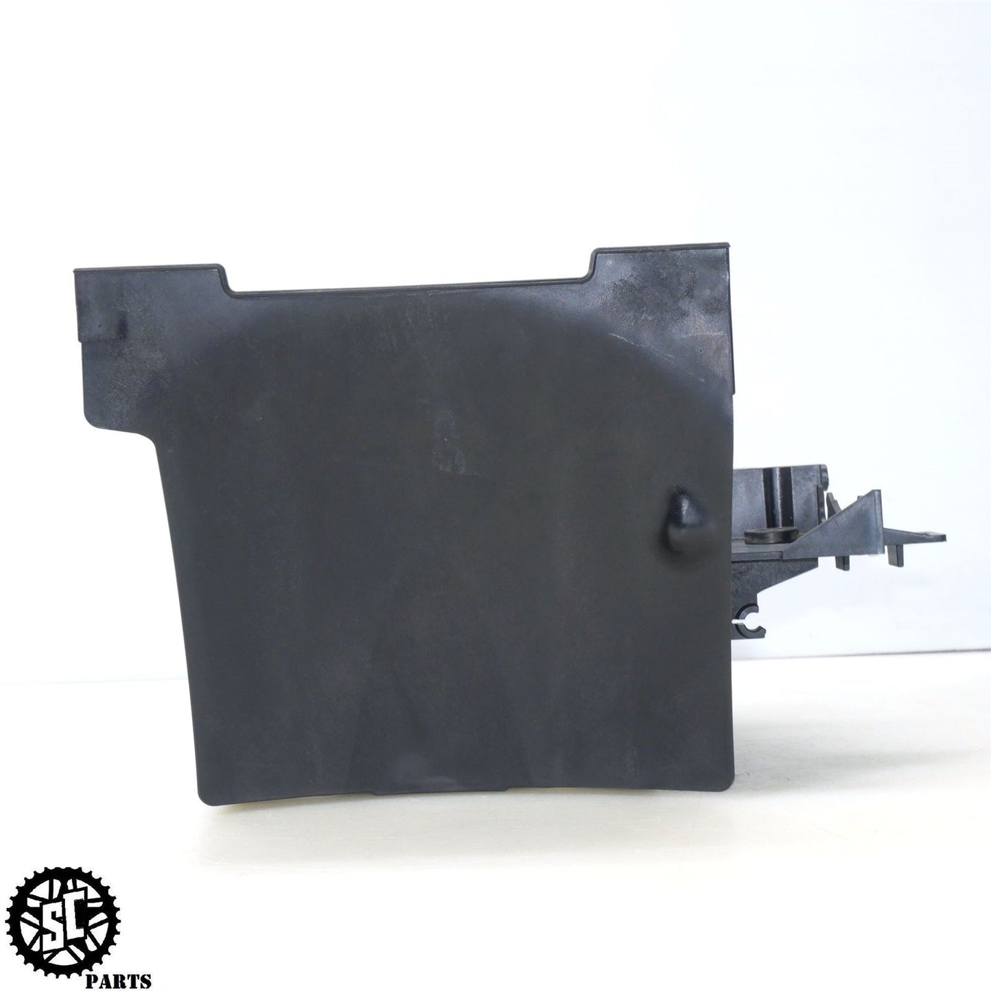 2022 HARLEY DAVIDSON ULTRA LIMITED BATTERY TRAY BOX 66000010A HD36