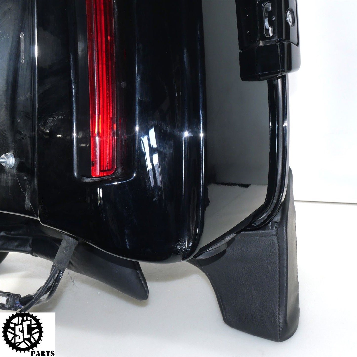 2022 HARLEY DAVIDSON ULTRA LIMITED OEM REAR TOUR PAK PACK HD36