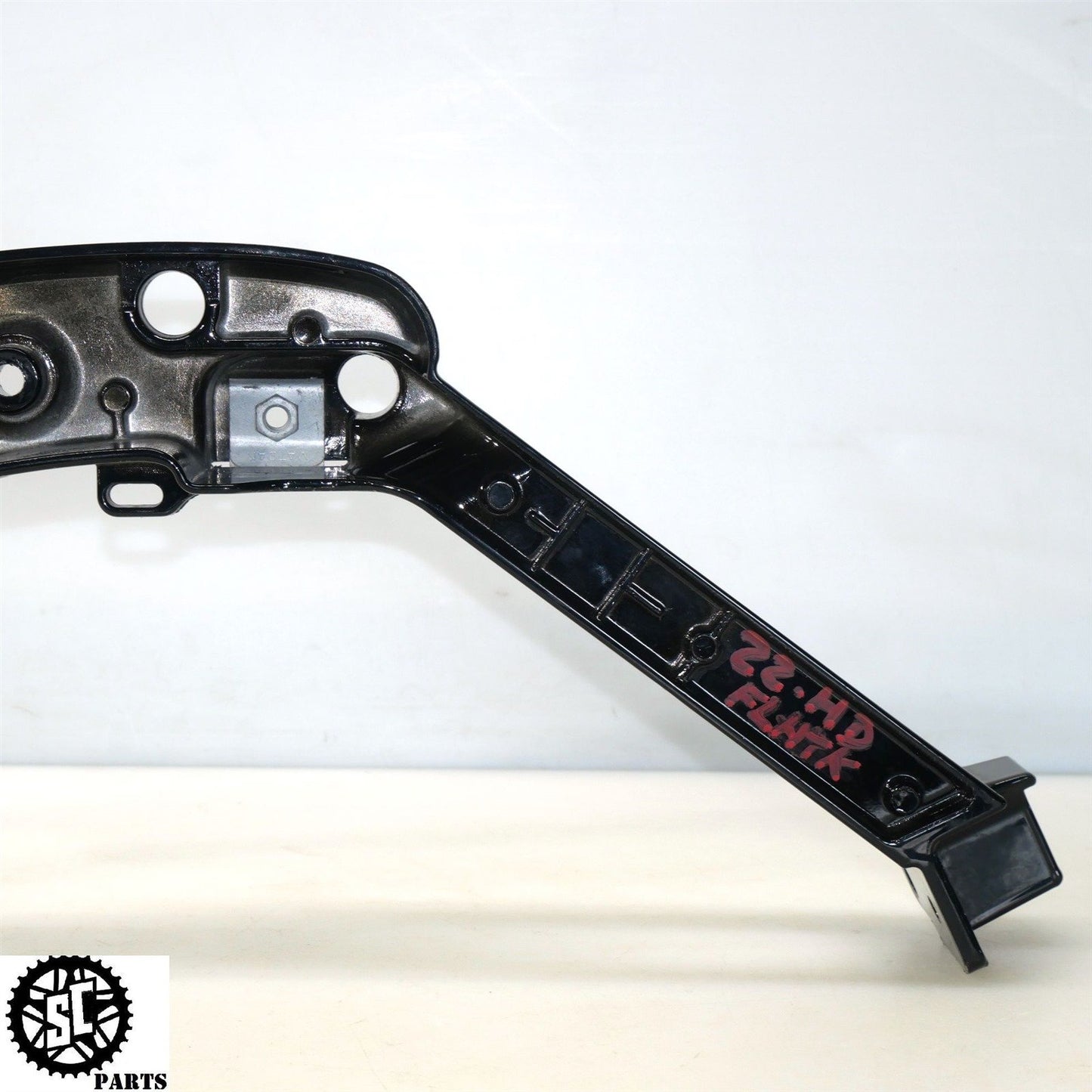 2022 HARLEY DAVIDSON ULTRA LIMITED REAR FENDER SUPPORT STRUT HD36