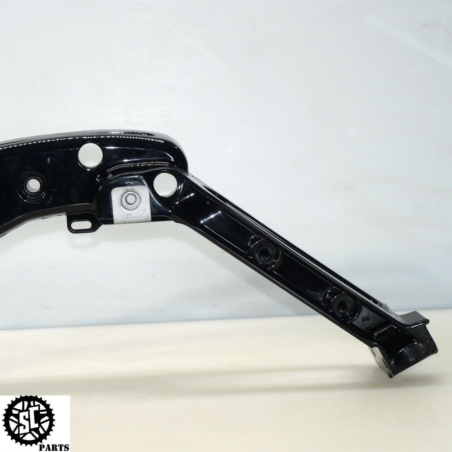 2022 HARLEY DAVIDSON ULTRA LIMITED REAR FENDER SUPPORT STRUT HD36